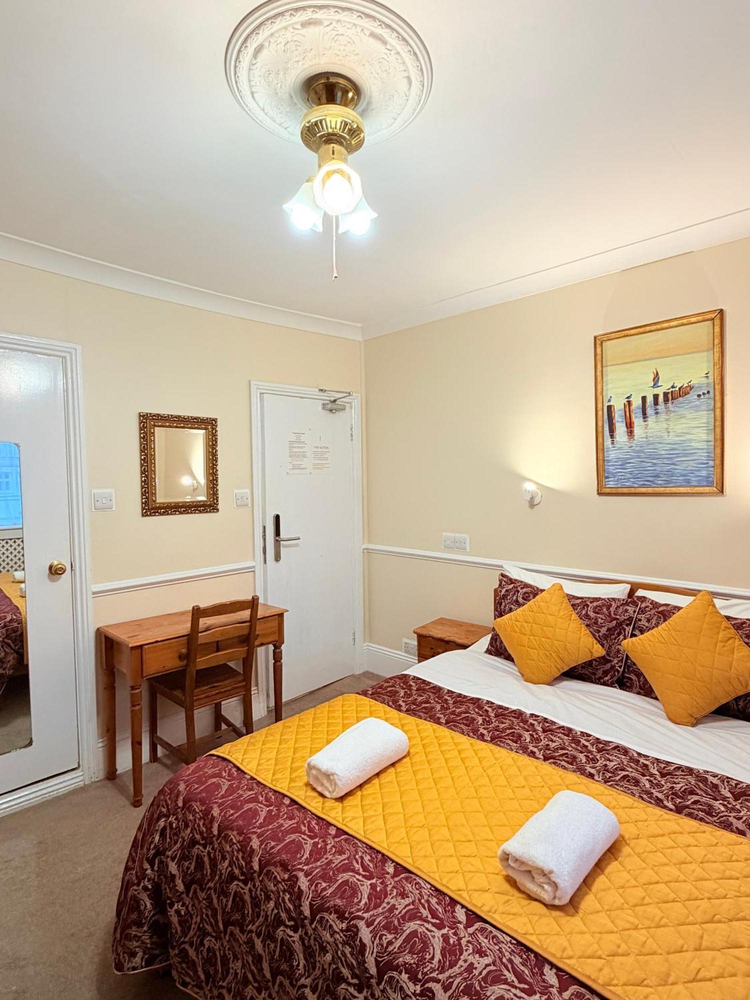 Standard King Room