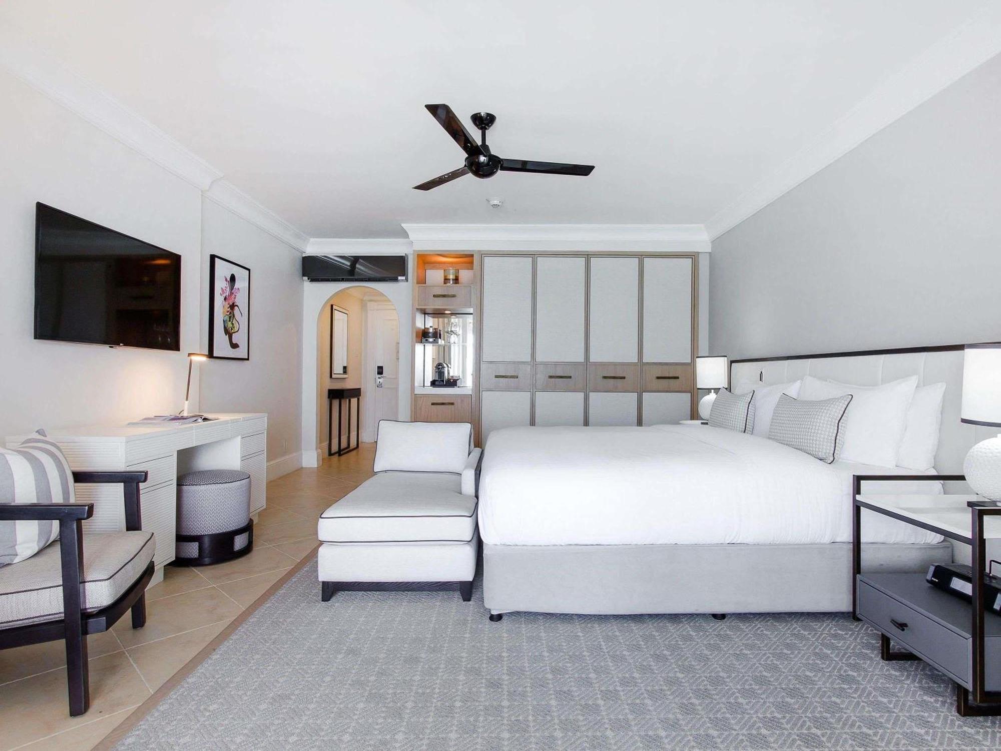 Luxus-Zimmer mit Kingsize-Bett - am Meer