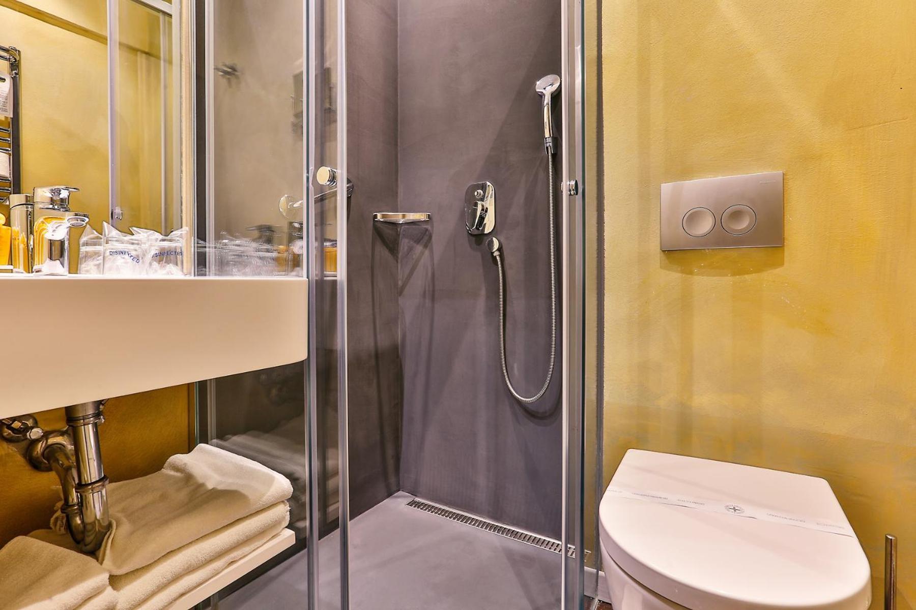 Junior Suite Side Sea View