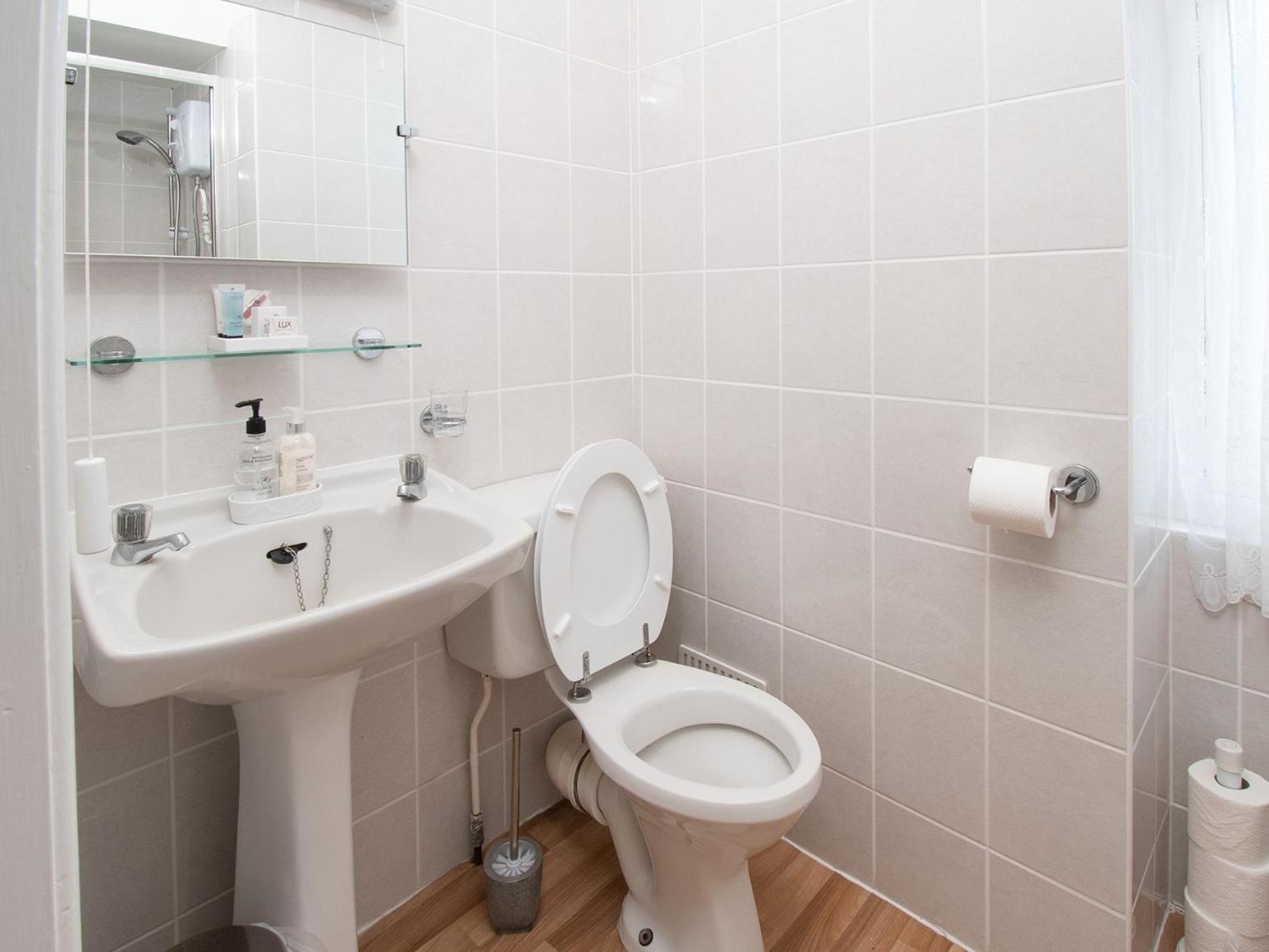 Double room-Suite-Ensuite Shower
