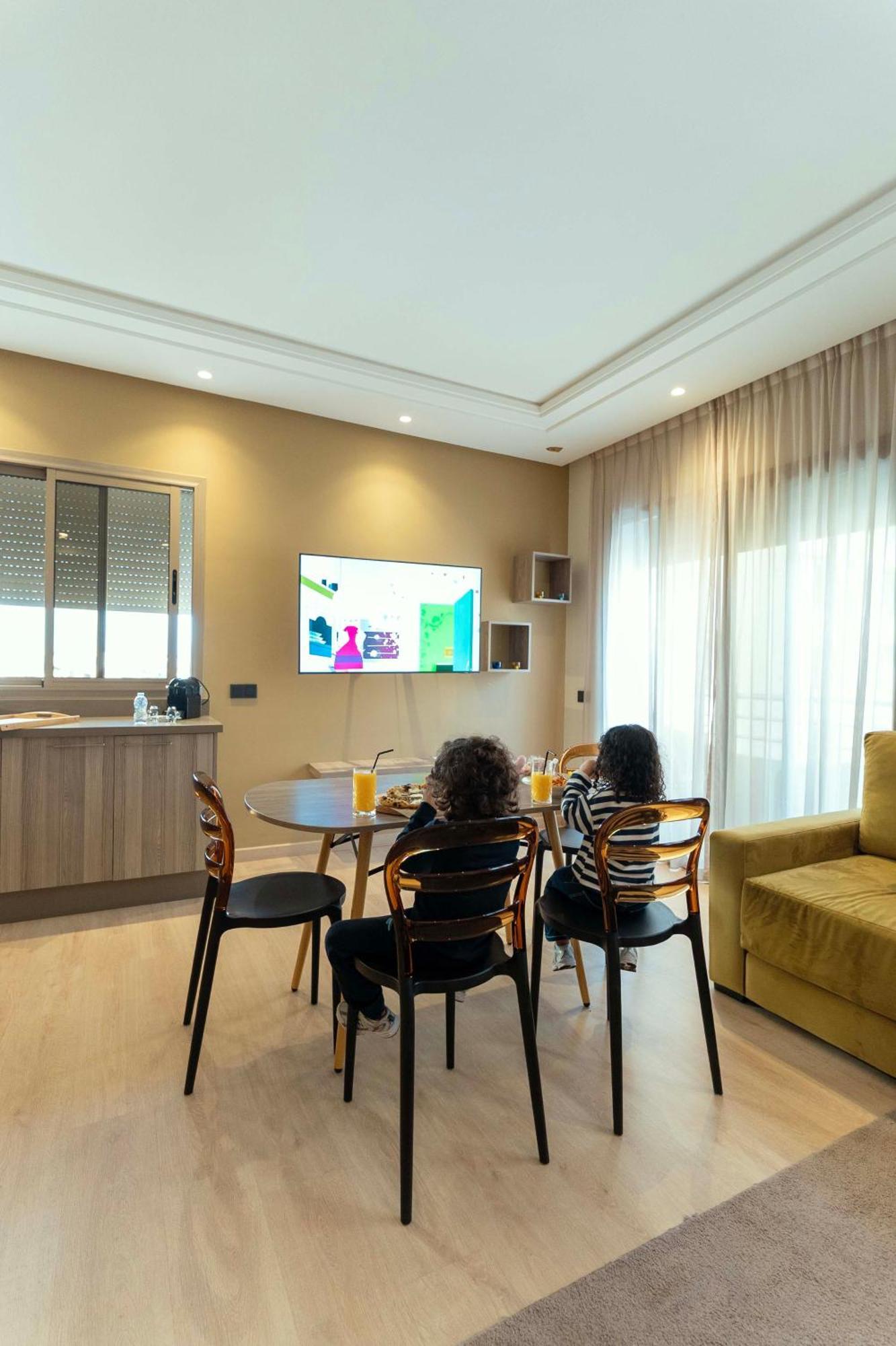 Deluxe Apartment