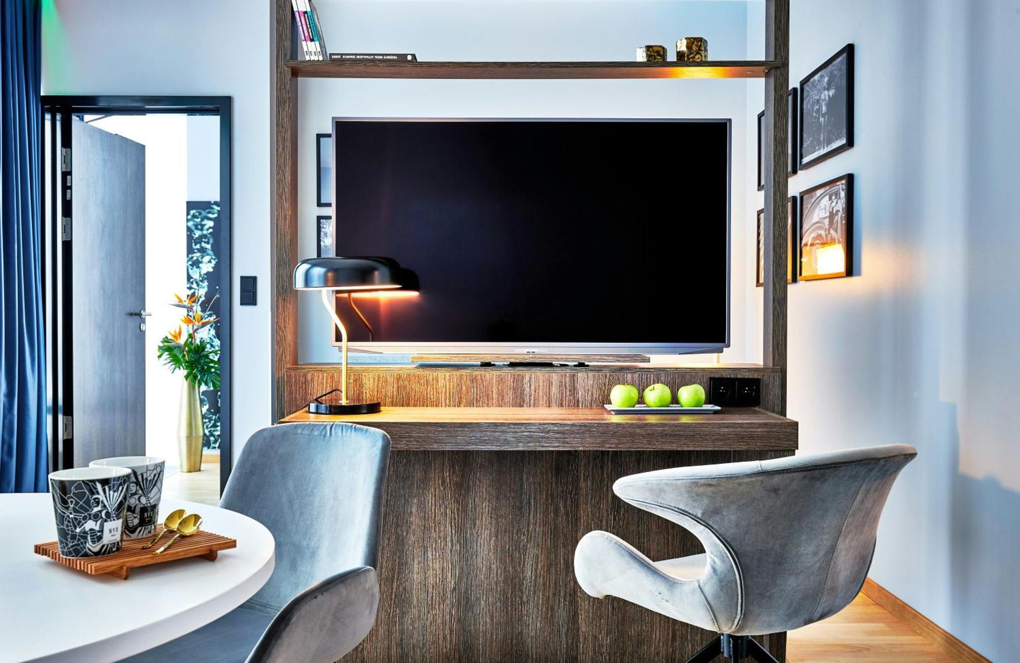 NYX Suite