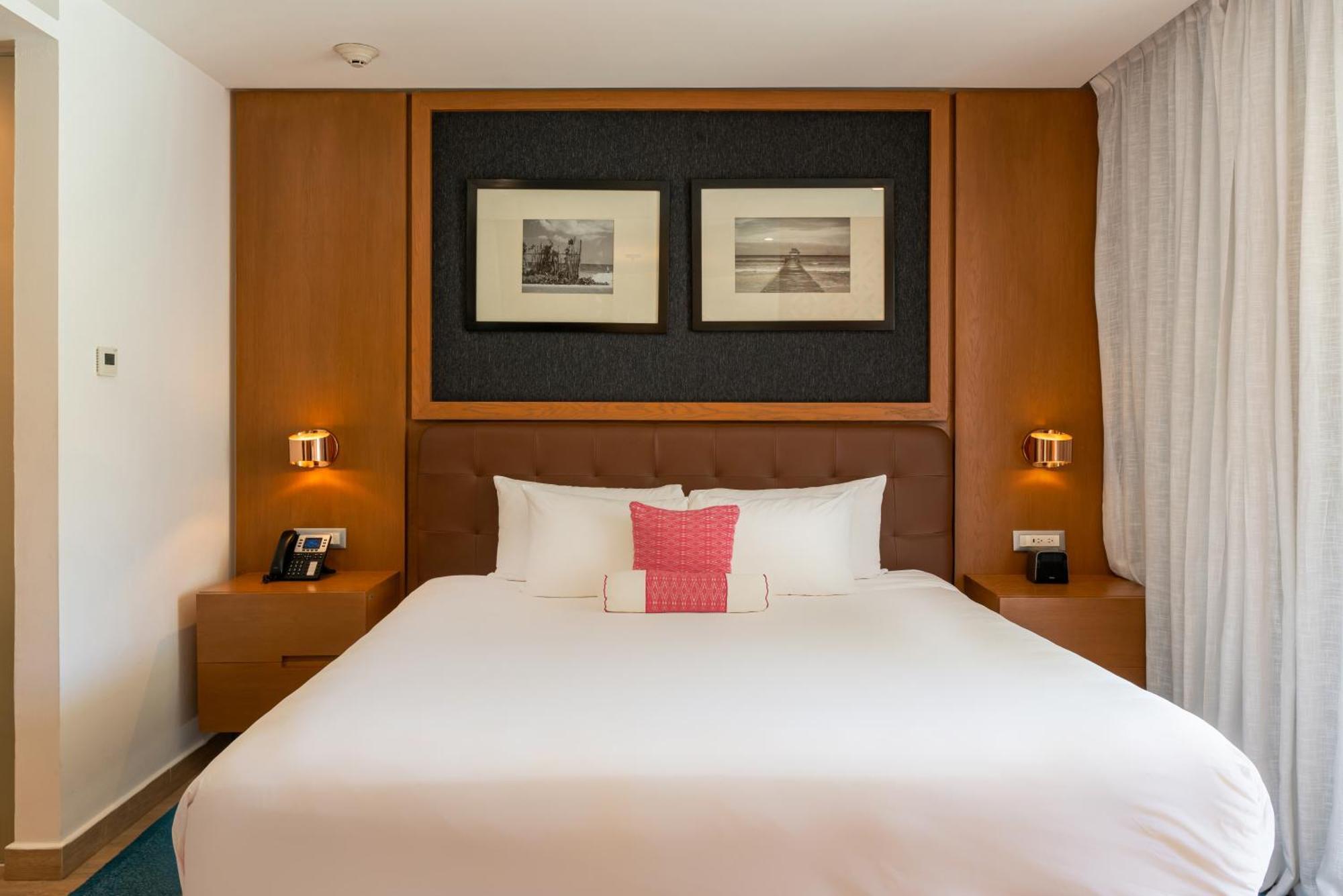 One-Bedroom Suite