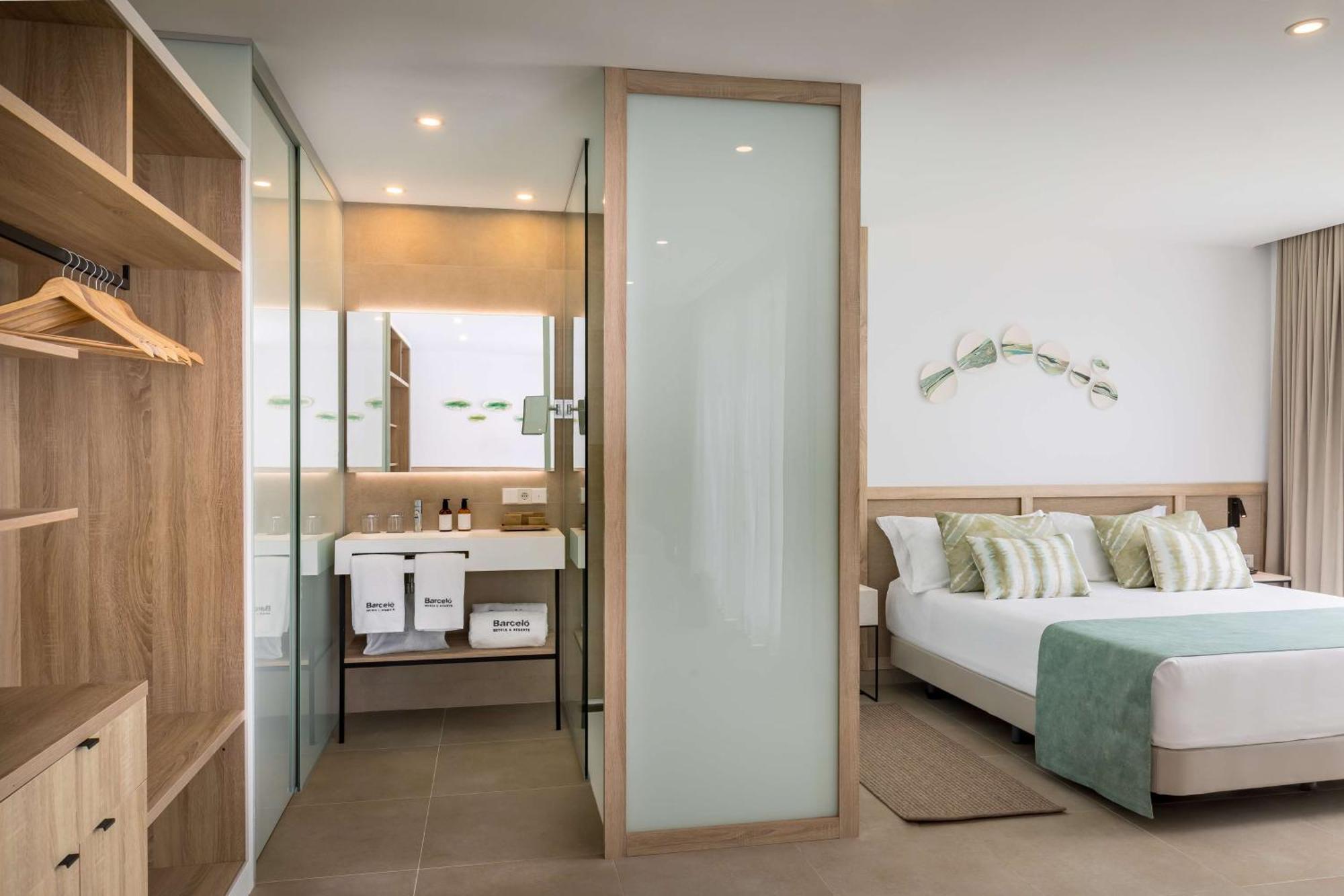 Suite Junior - Vue sur Mer (2 Adultes)