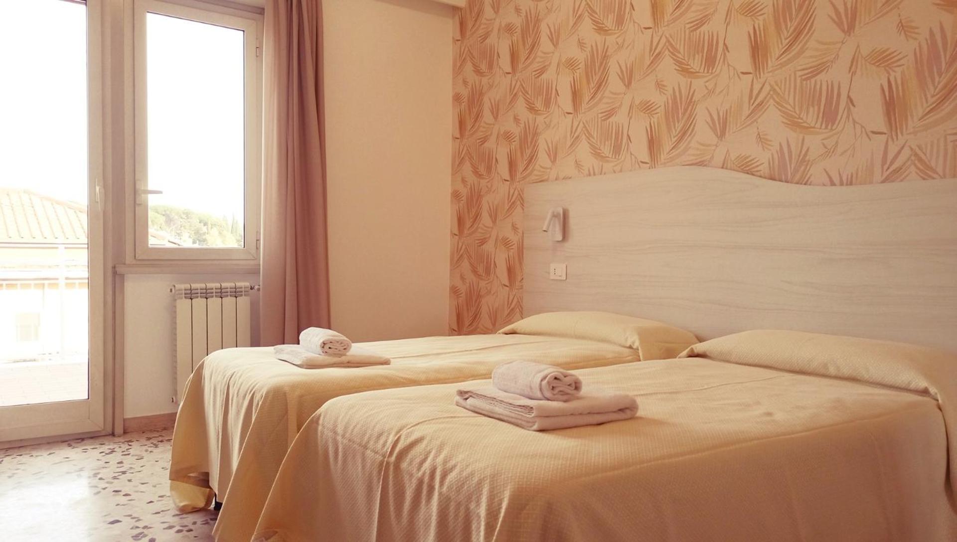 Twin Room Terrace
