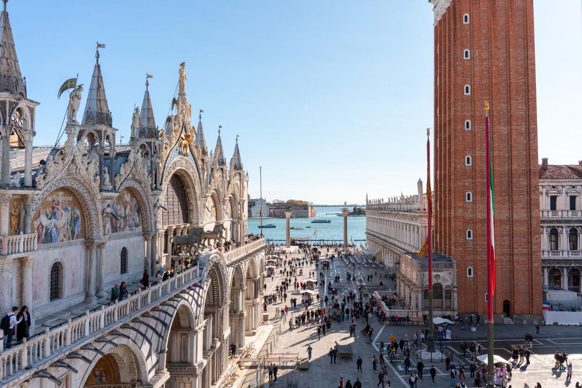 Deluxe Suite San Marco Square View
