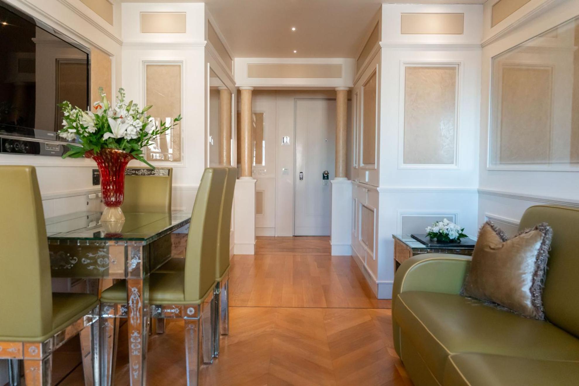 Two-Bedroom Suite San Marco Square View