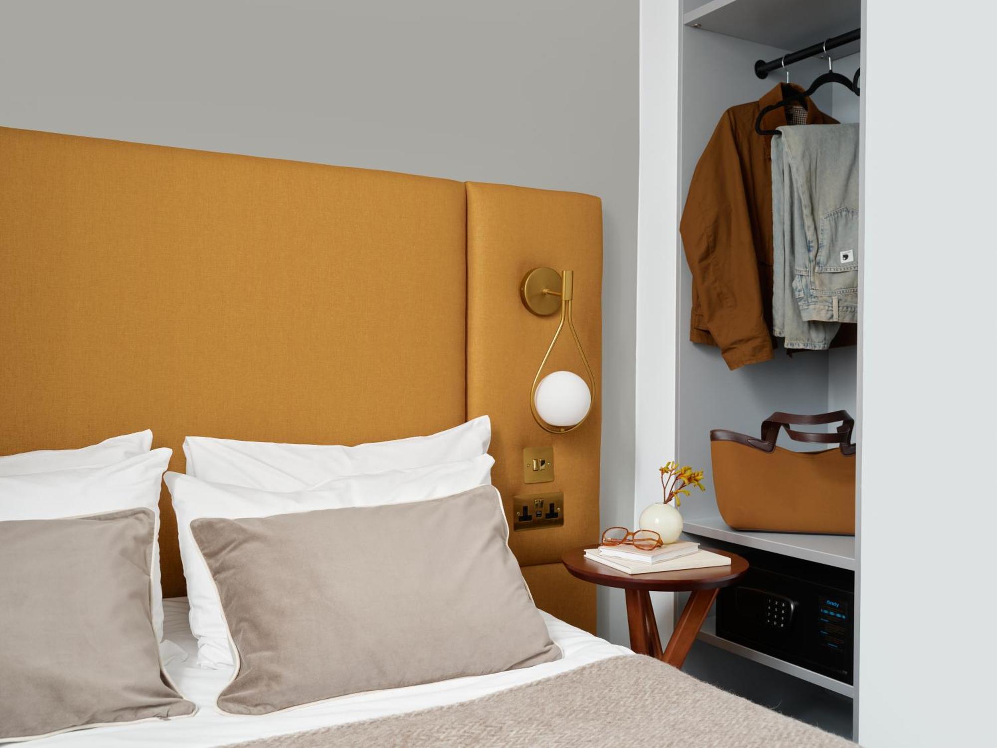 Compact room