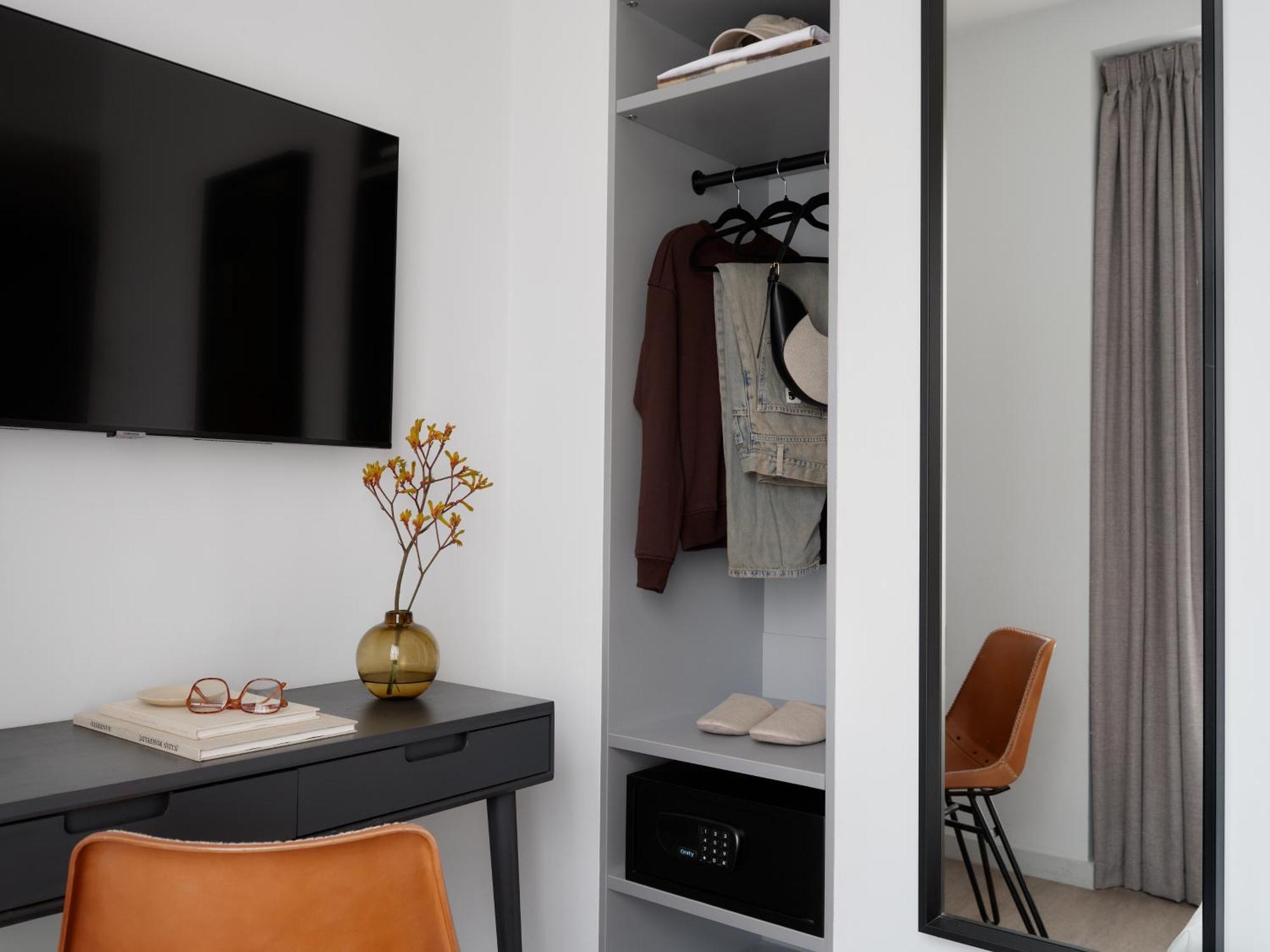 Compact Room Single