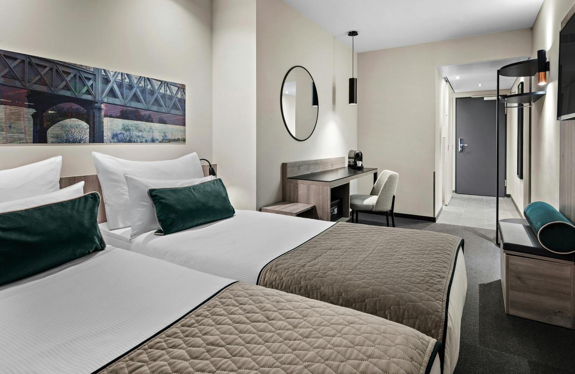 Comfort Twin Room