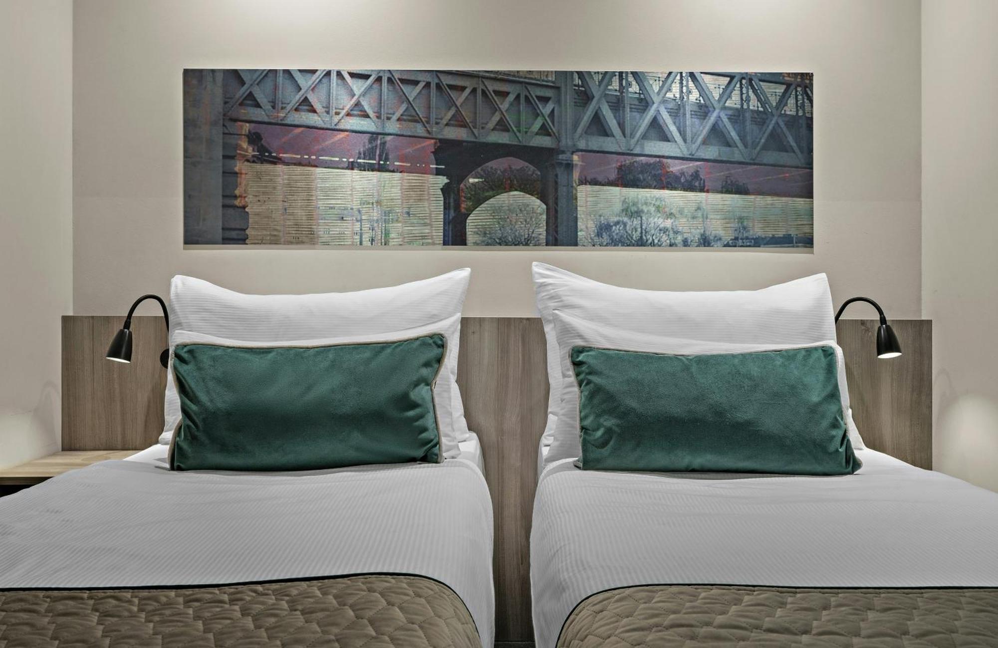 Comfort Twin Room