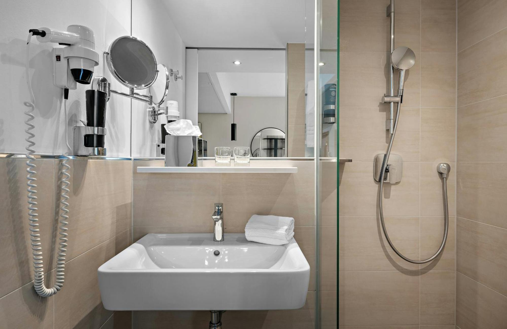 Comfort Twin Room