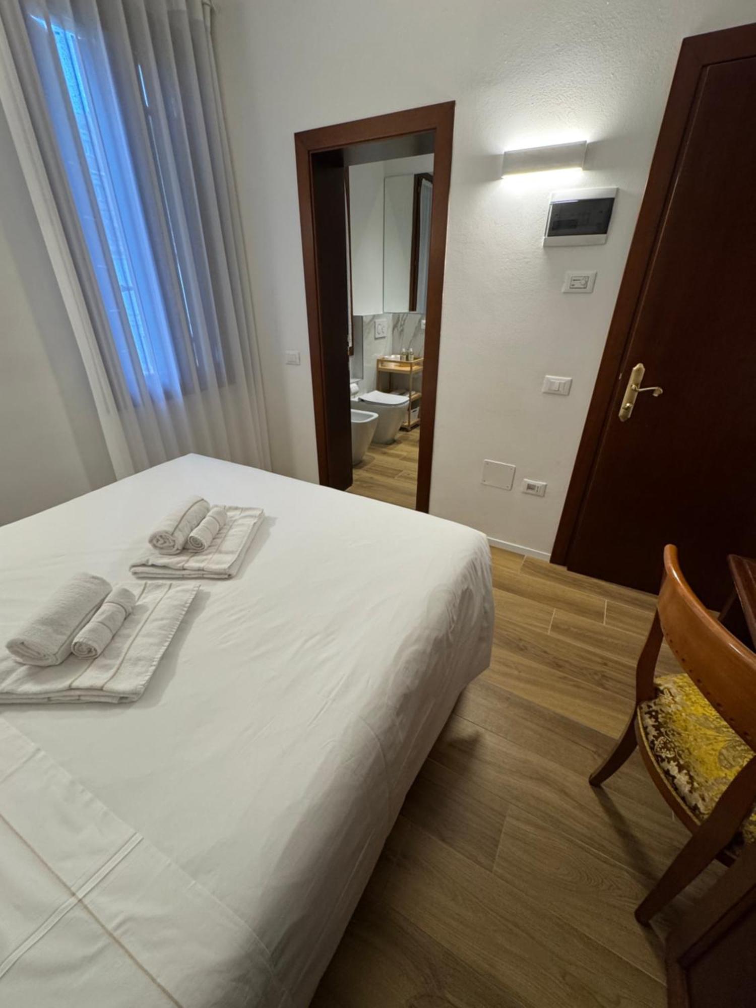 Quarto Duplo