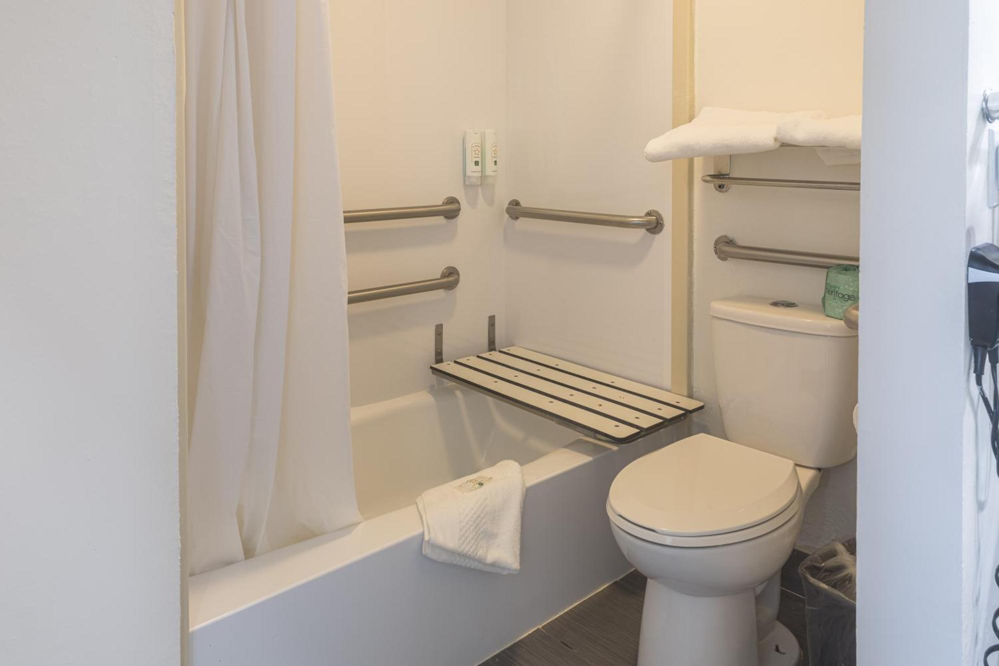 Habitación con cama extragrande - Adaptada para personas de movilidad reducida