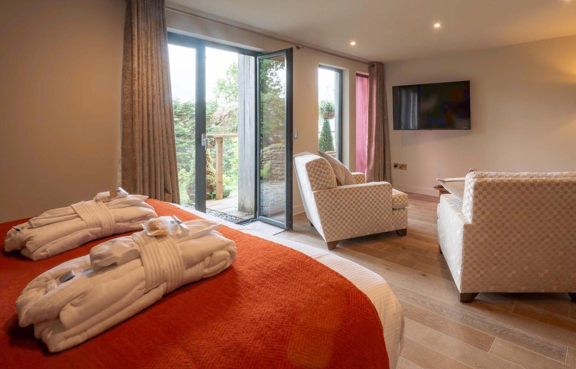 Superior King Room
