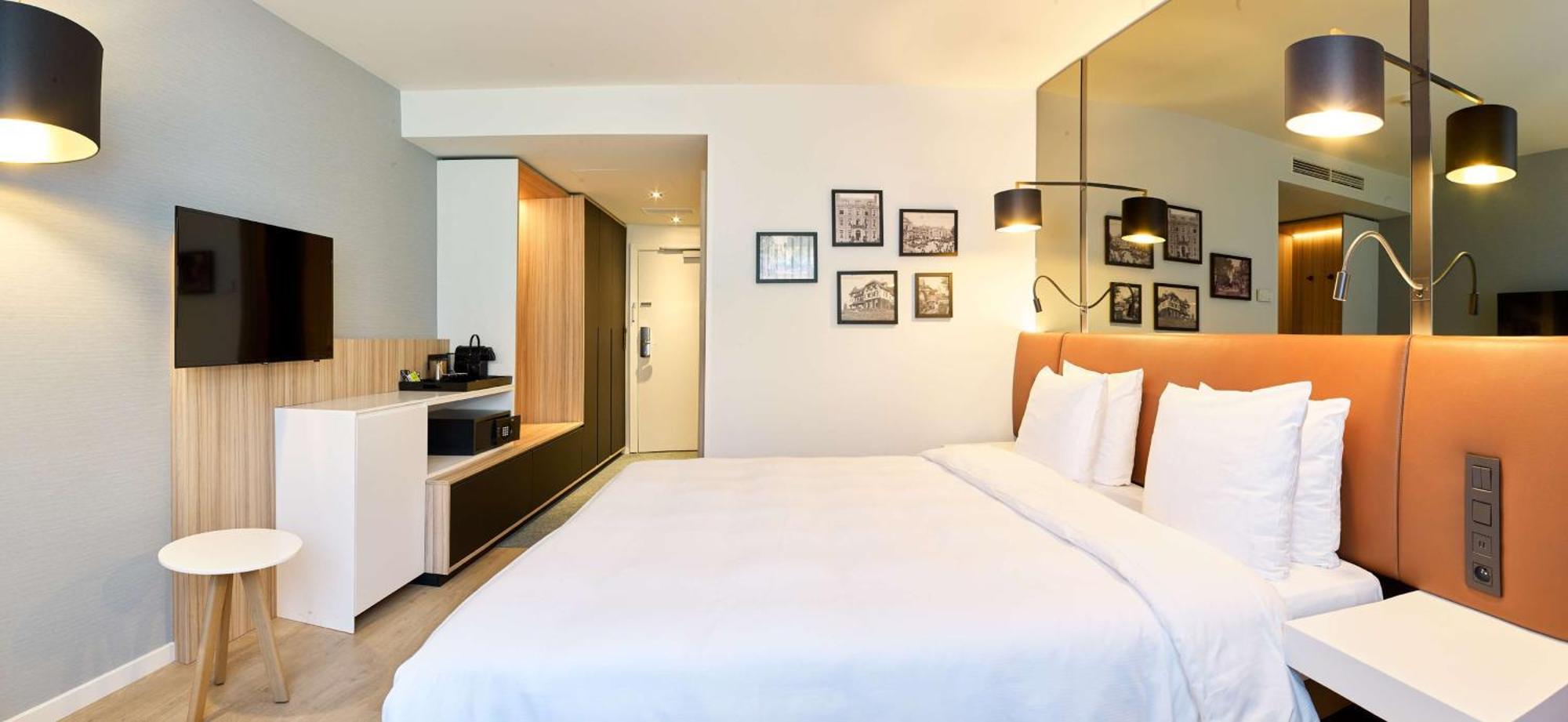 Premium Room