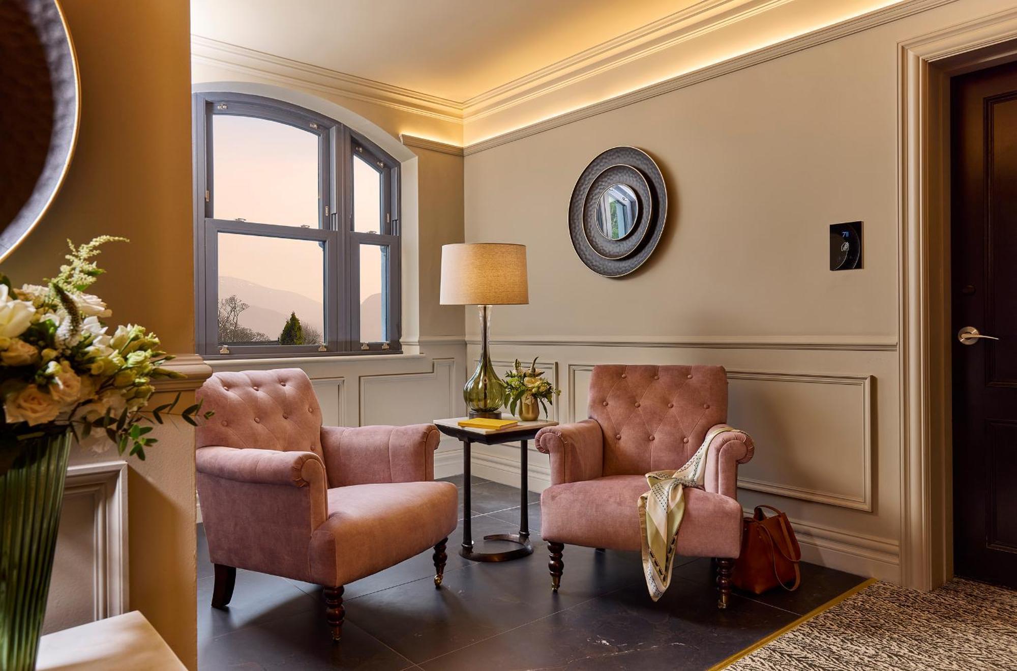 King Room Detached from Hotel