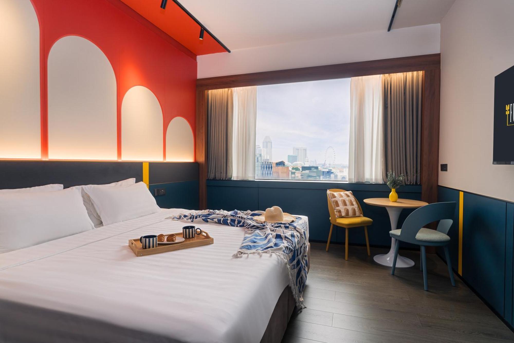 Deluxe Plus King or Twin Room