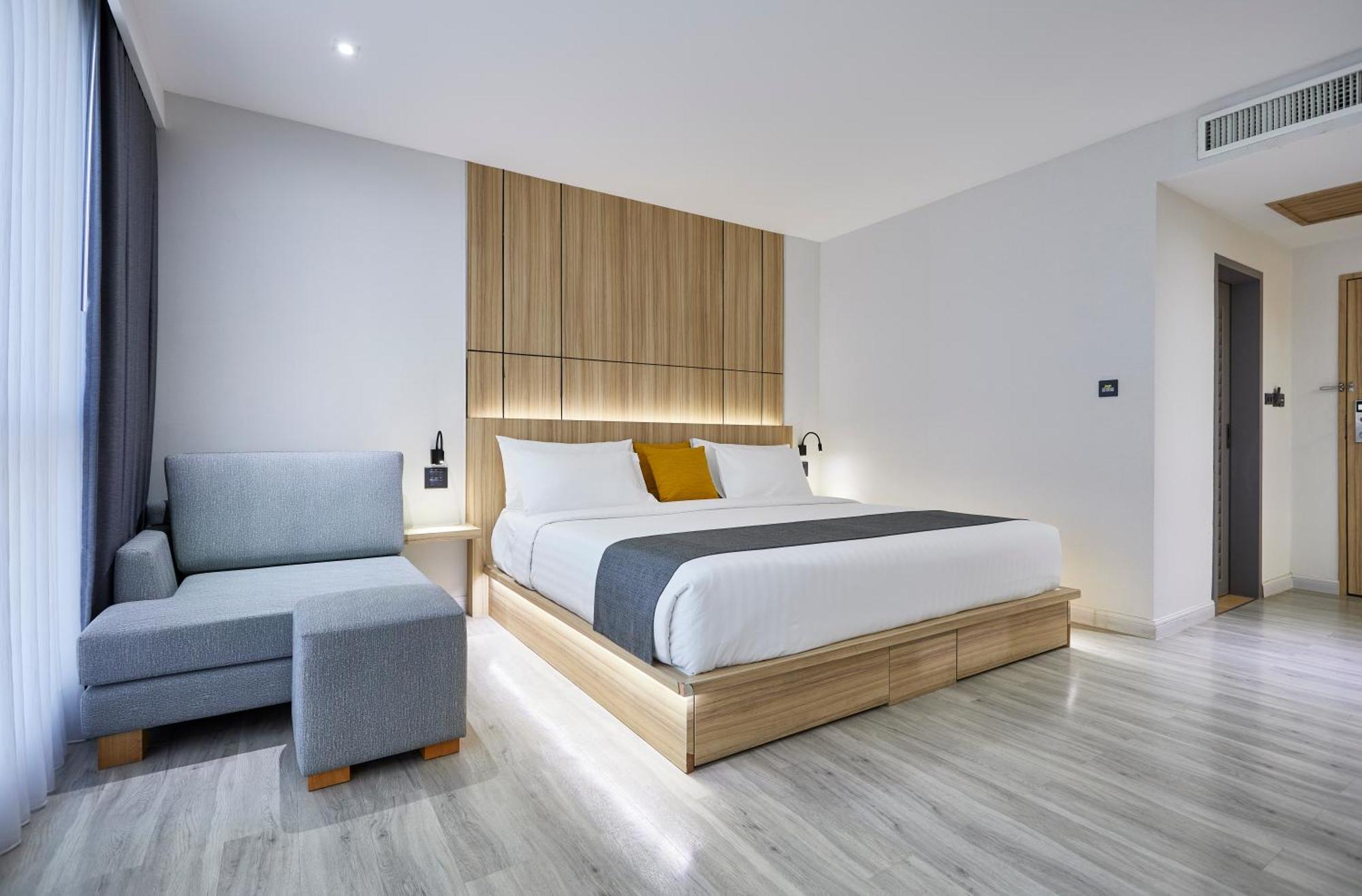 Elegance Room
