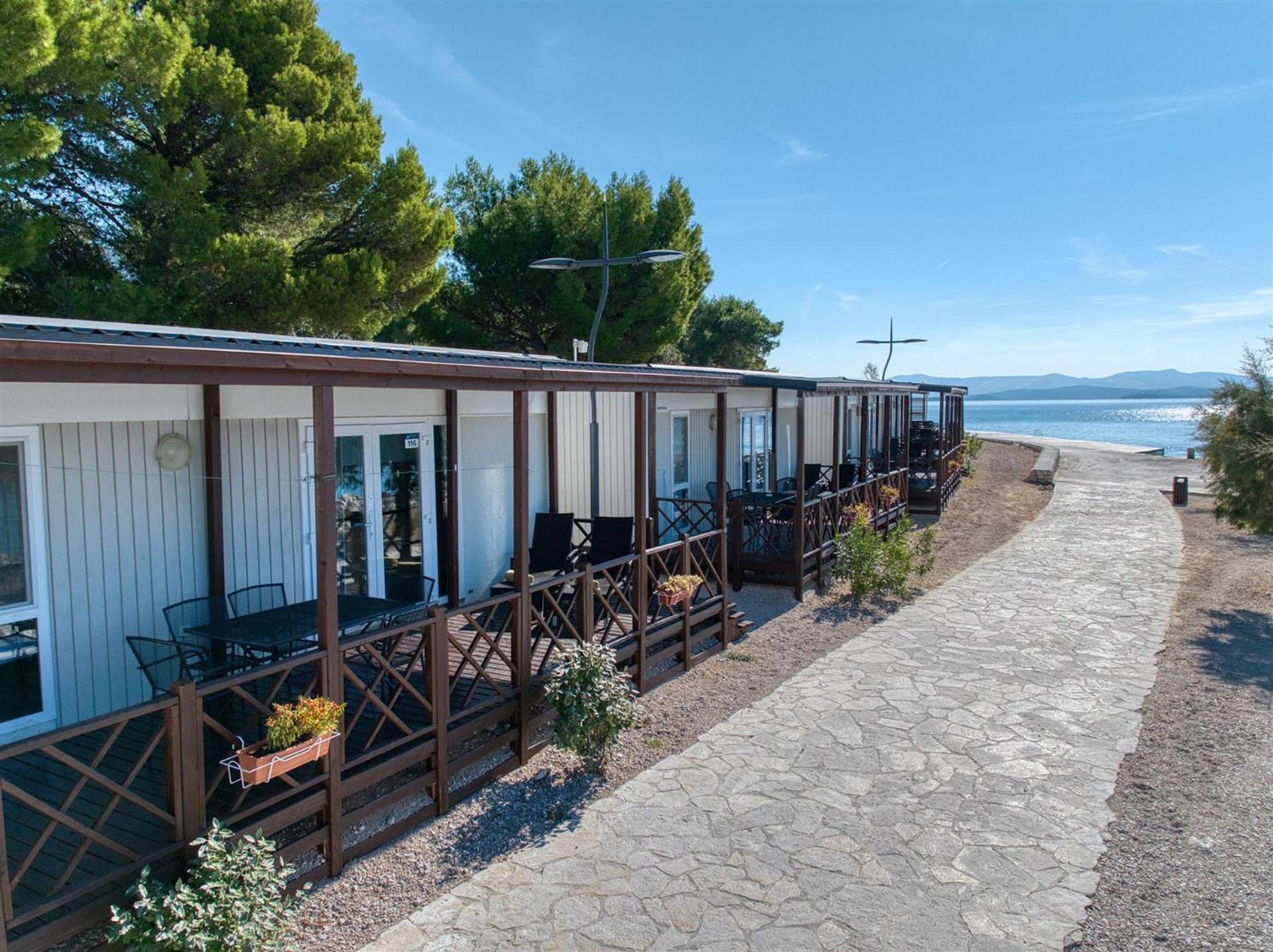 Premium Beach Two-Bedroom Mobile Home Terrace Sea View