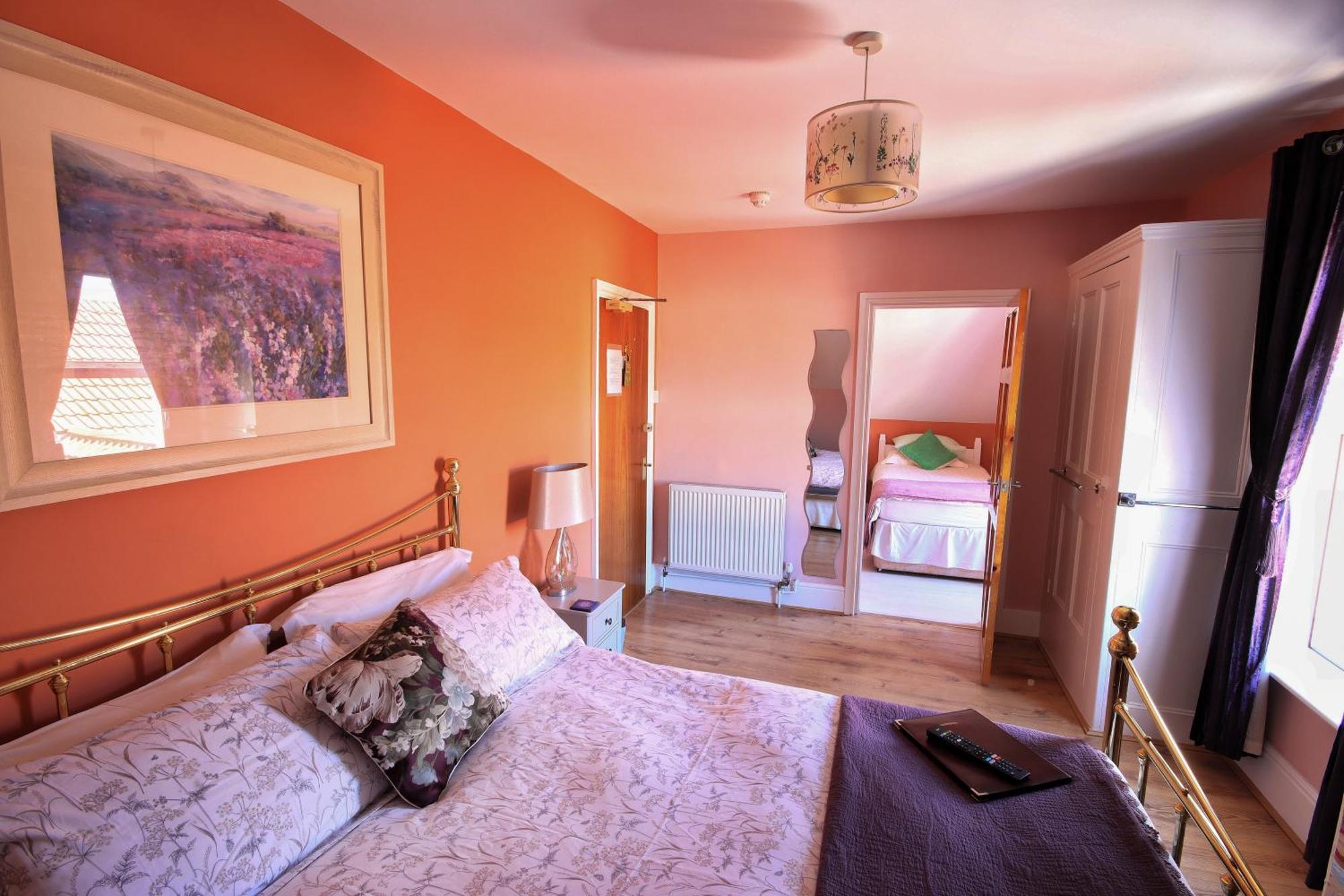 Classic Quadruple Room