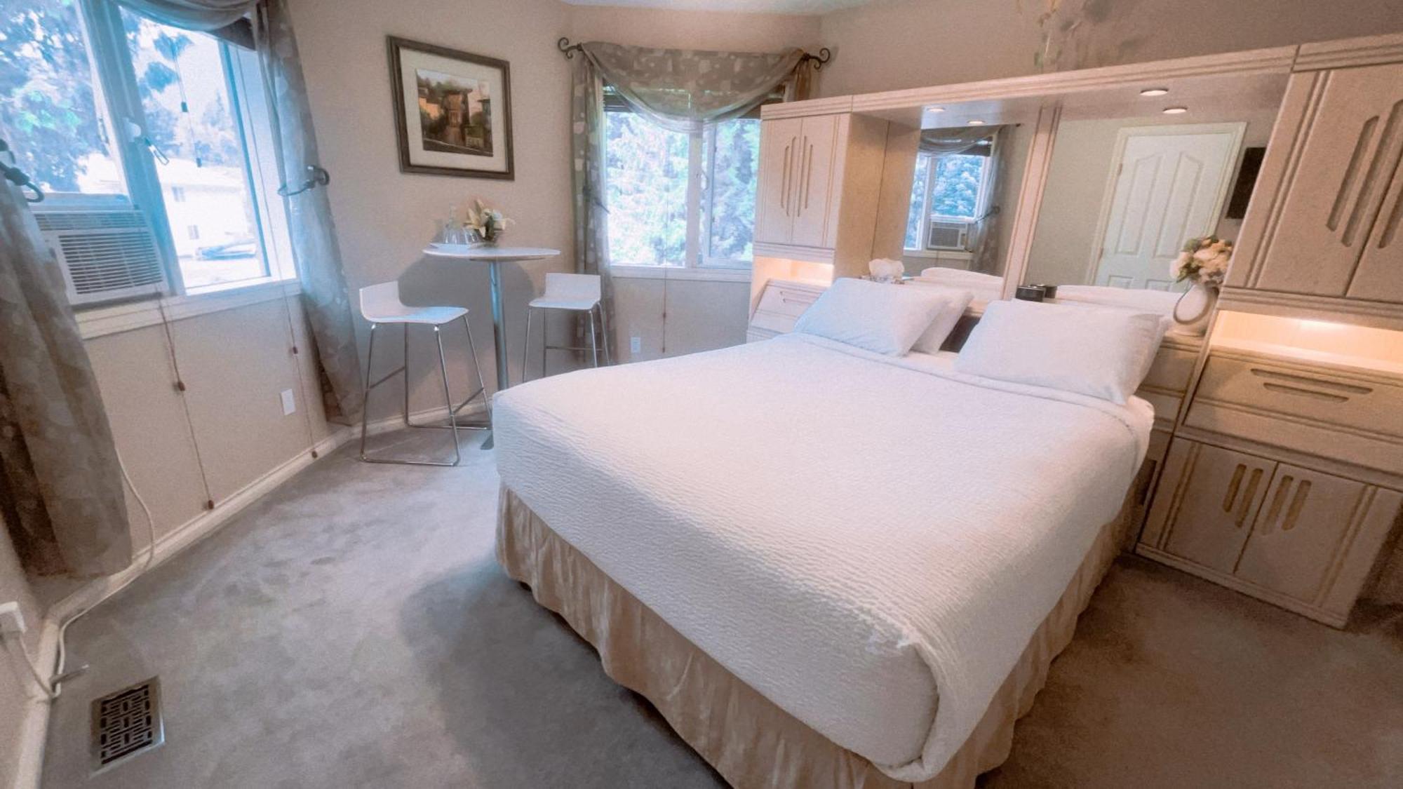 Superior Queen Room