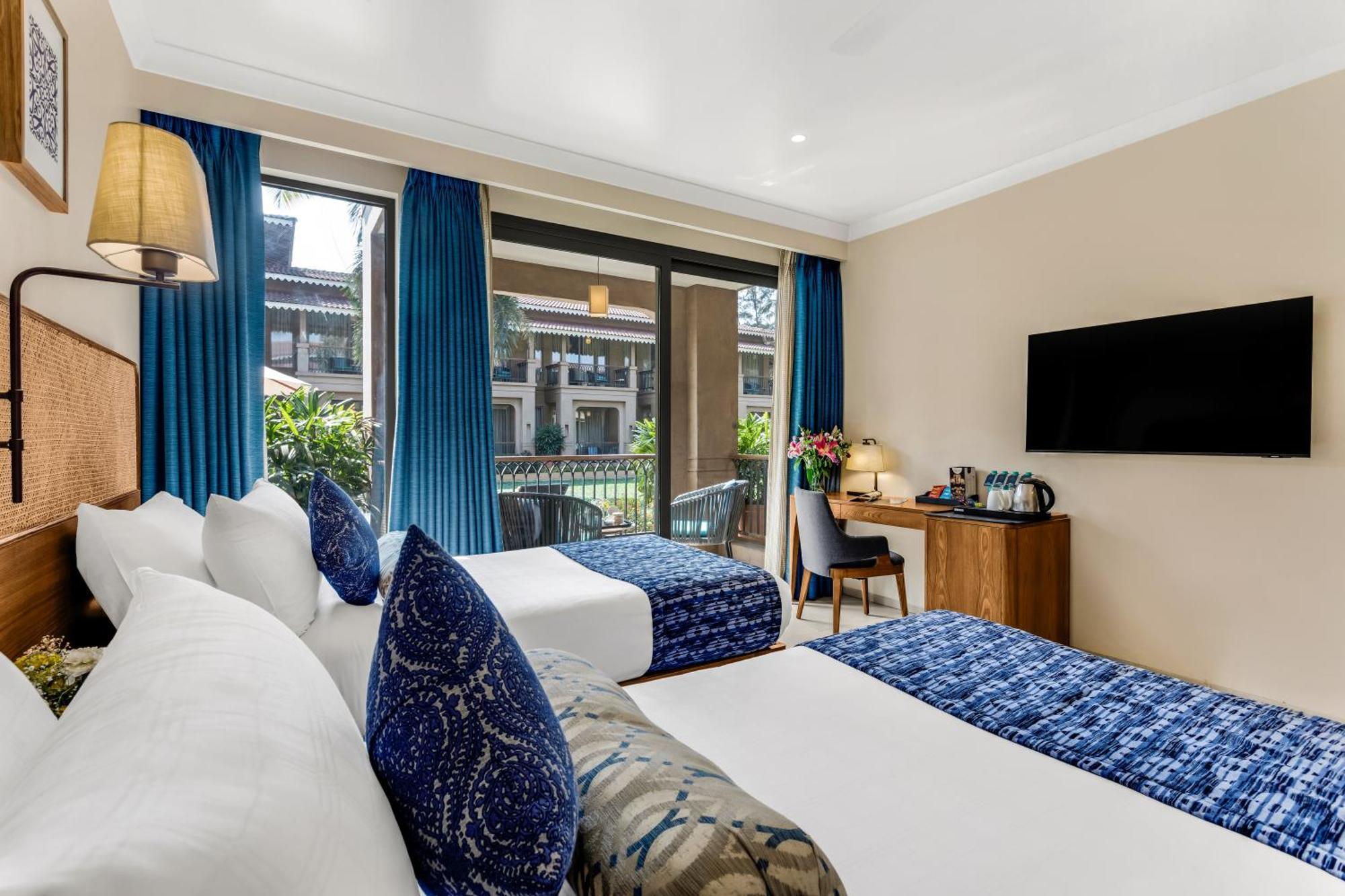 Premium Twin Room Pool View