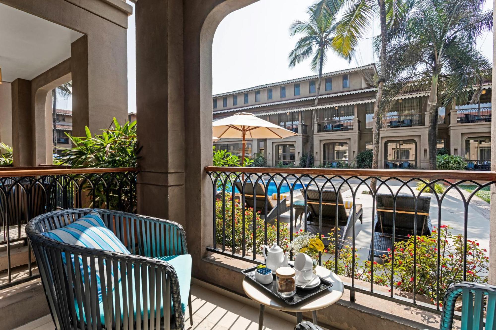 Premium Twin Room Pool View