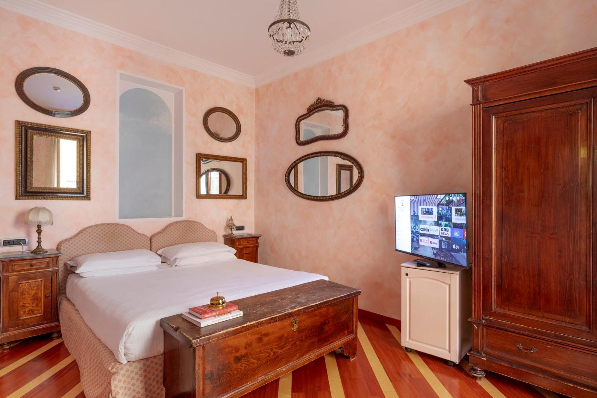 Superior Double Room,1756501949:JPEG
