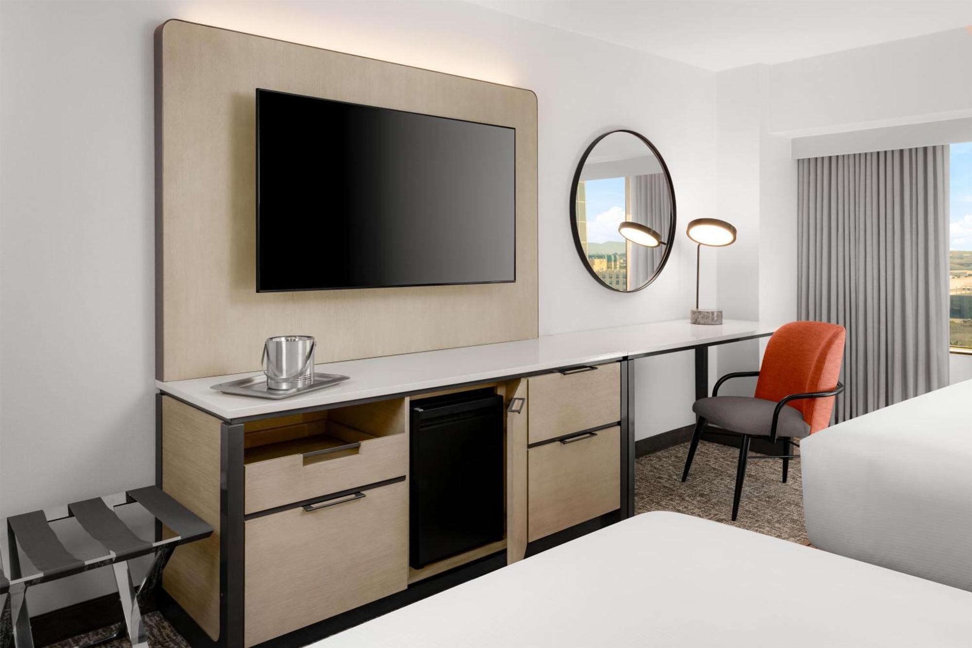 Zimmer mit 2 Queensize-Betten