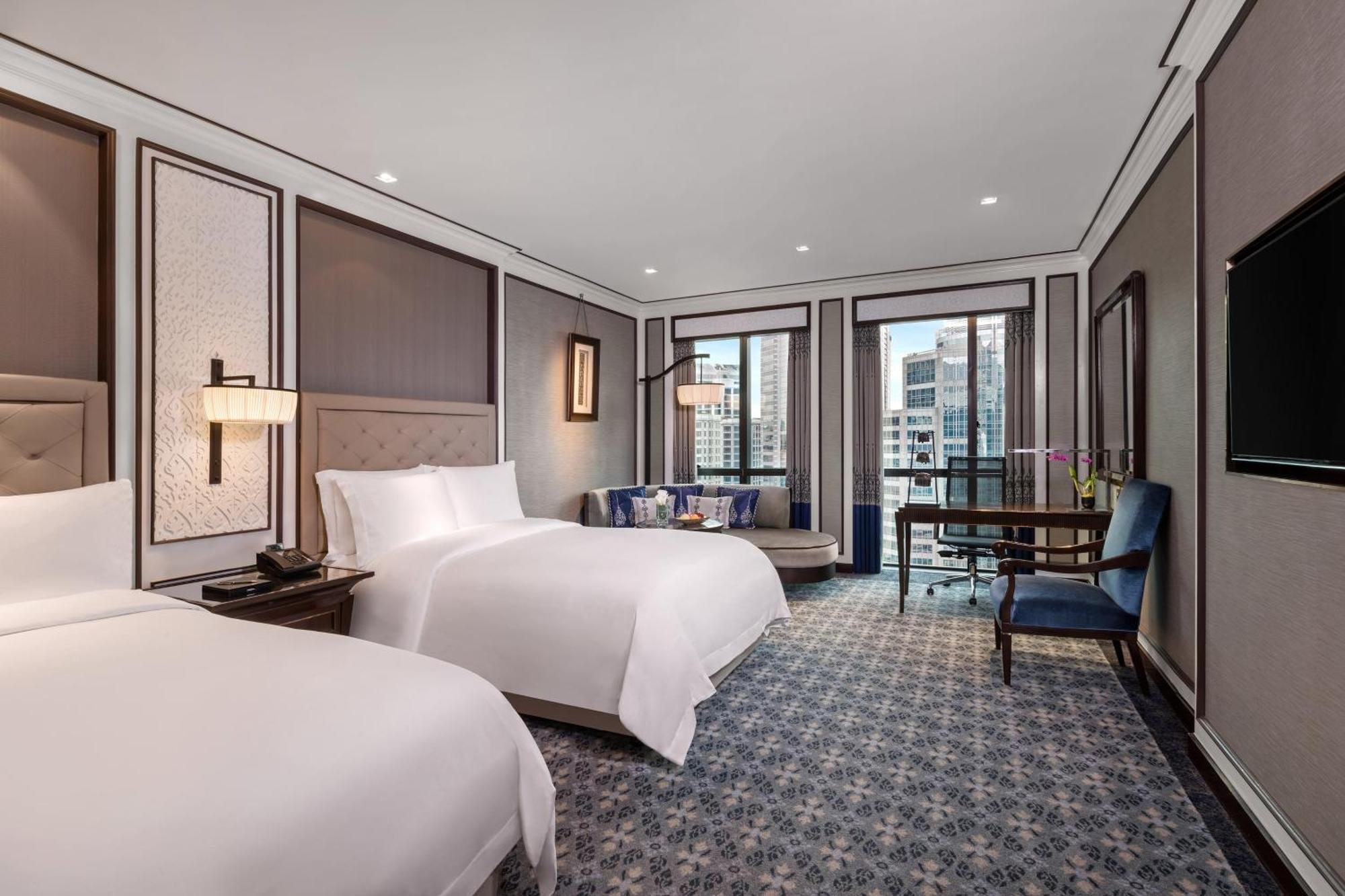 Royal Room 2 Double City view