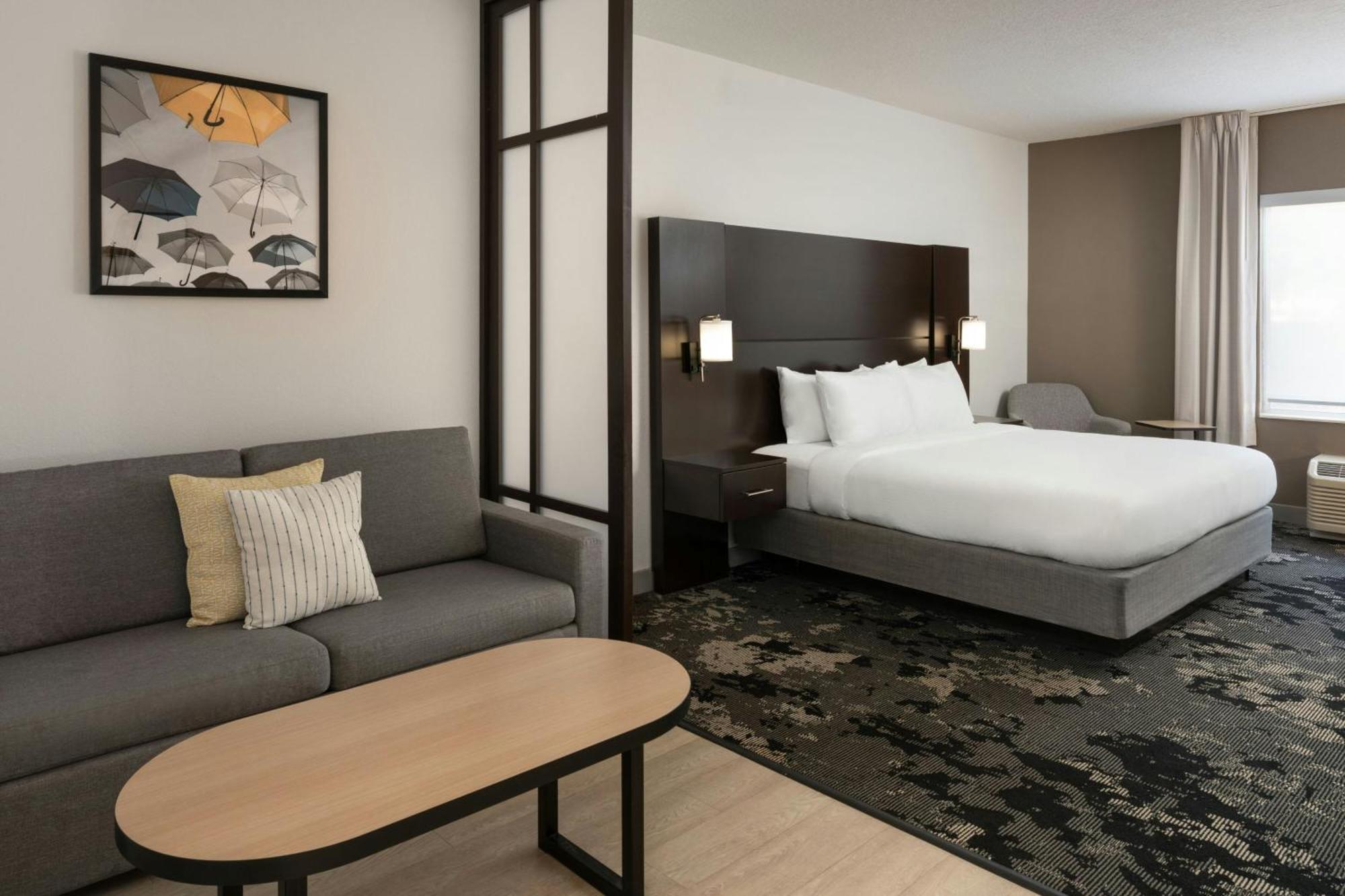 King Suite Sofa Bed City View