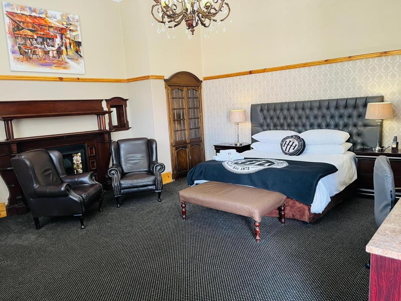 Superior King Suite