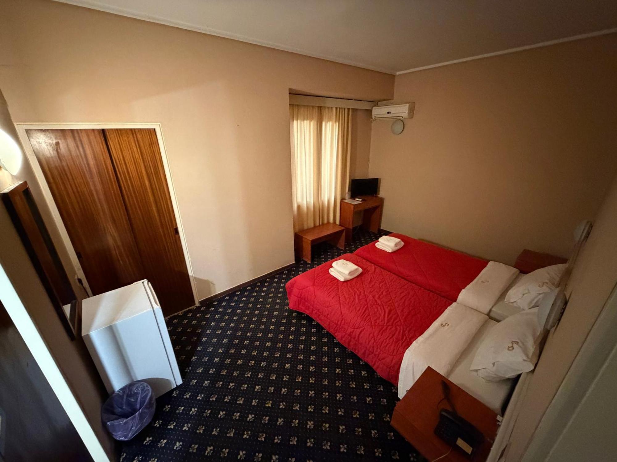 Economy Twin Room