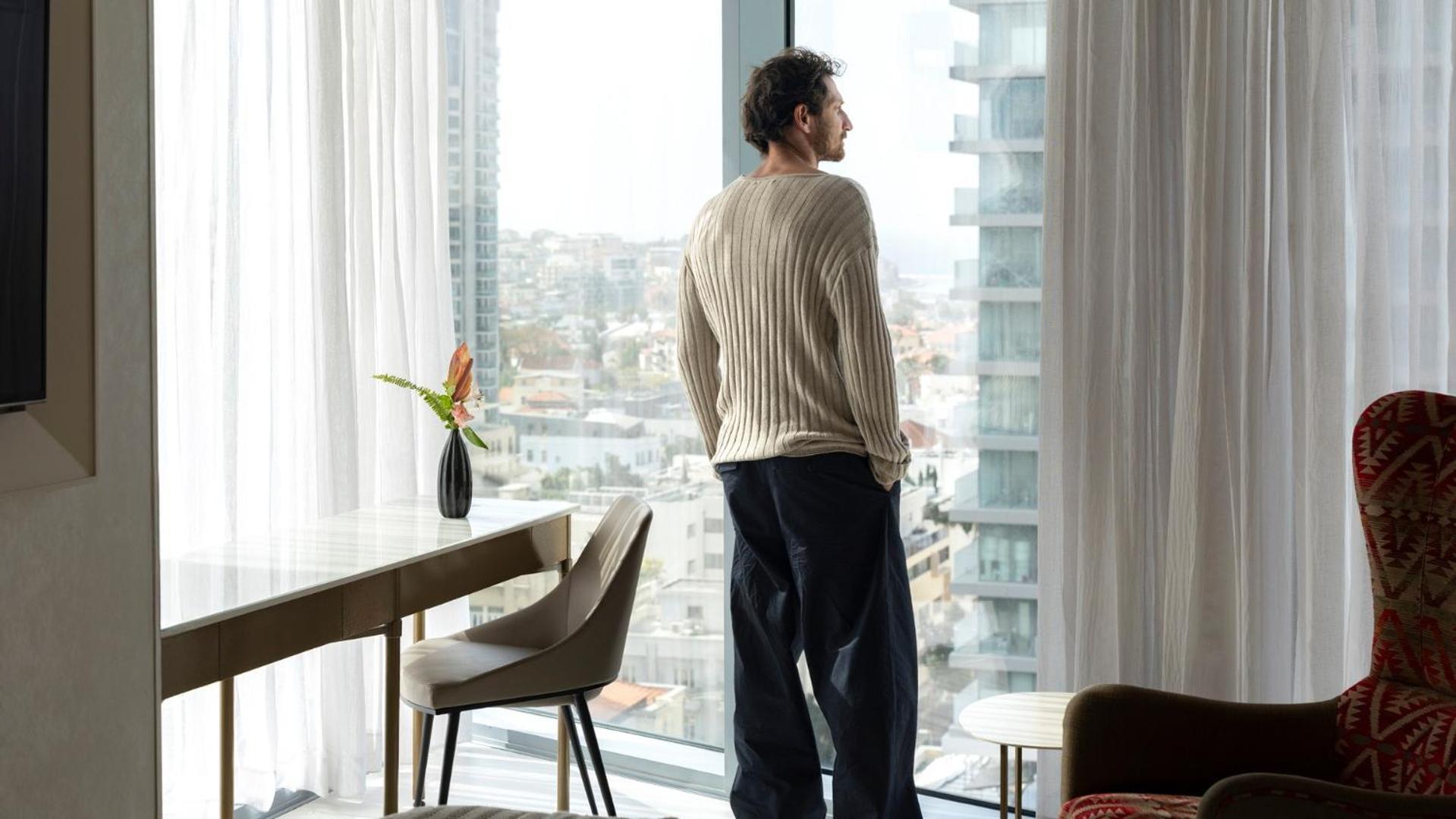 Club Double Room Partial Sea View
