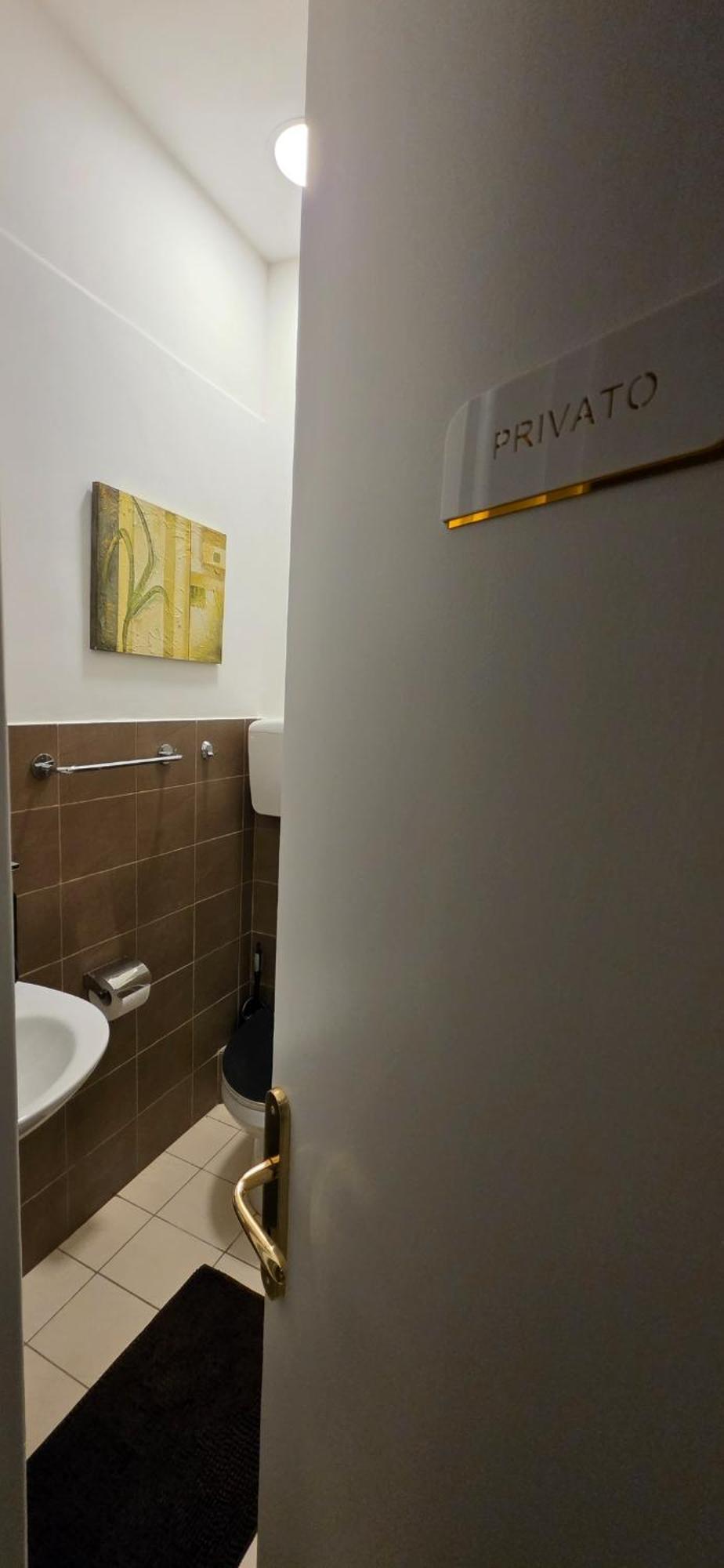 Double Room Private External Bathroom