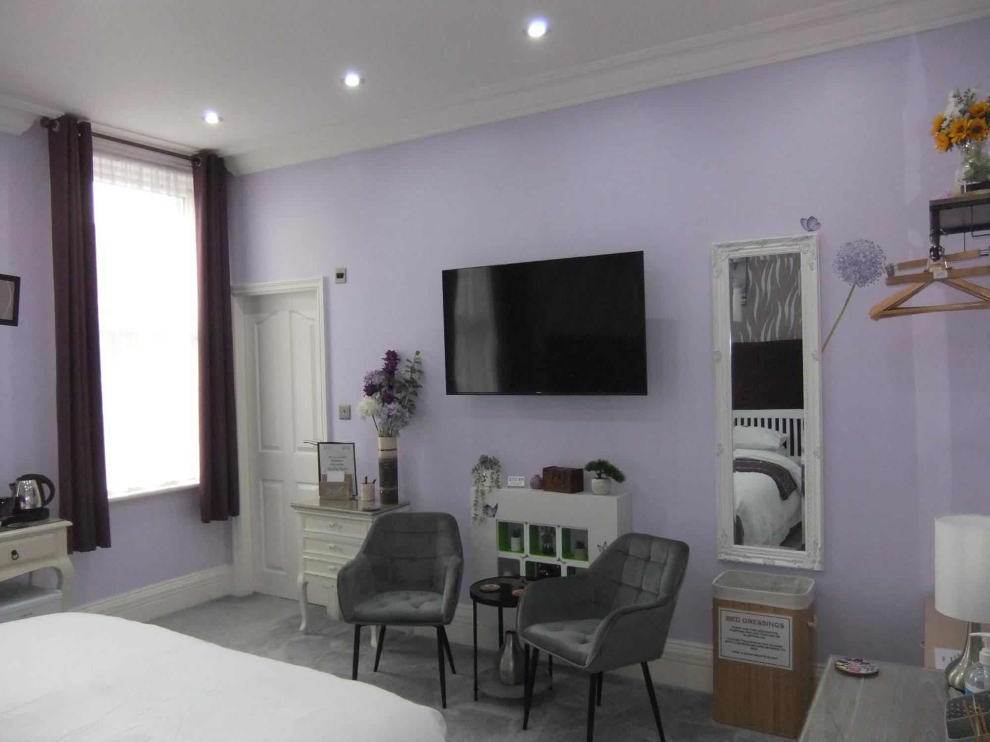 Superior Super King Room Spring