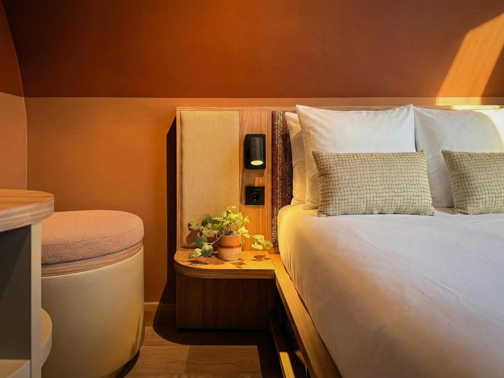 Large Double Room