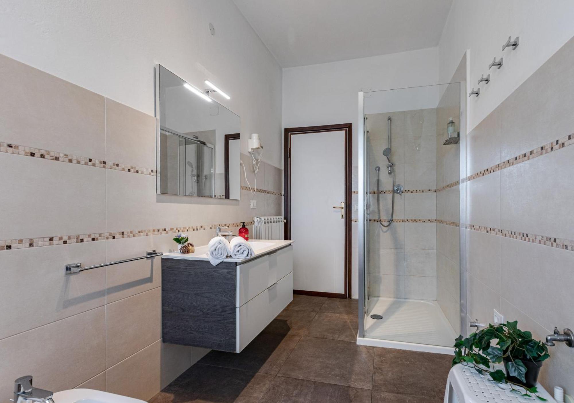 Quadruple Room Private Bathroom