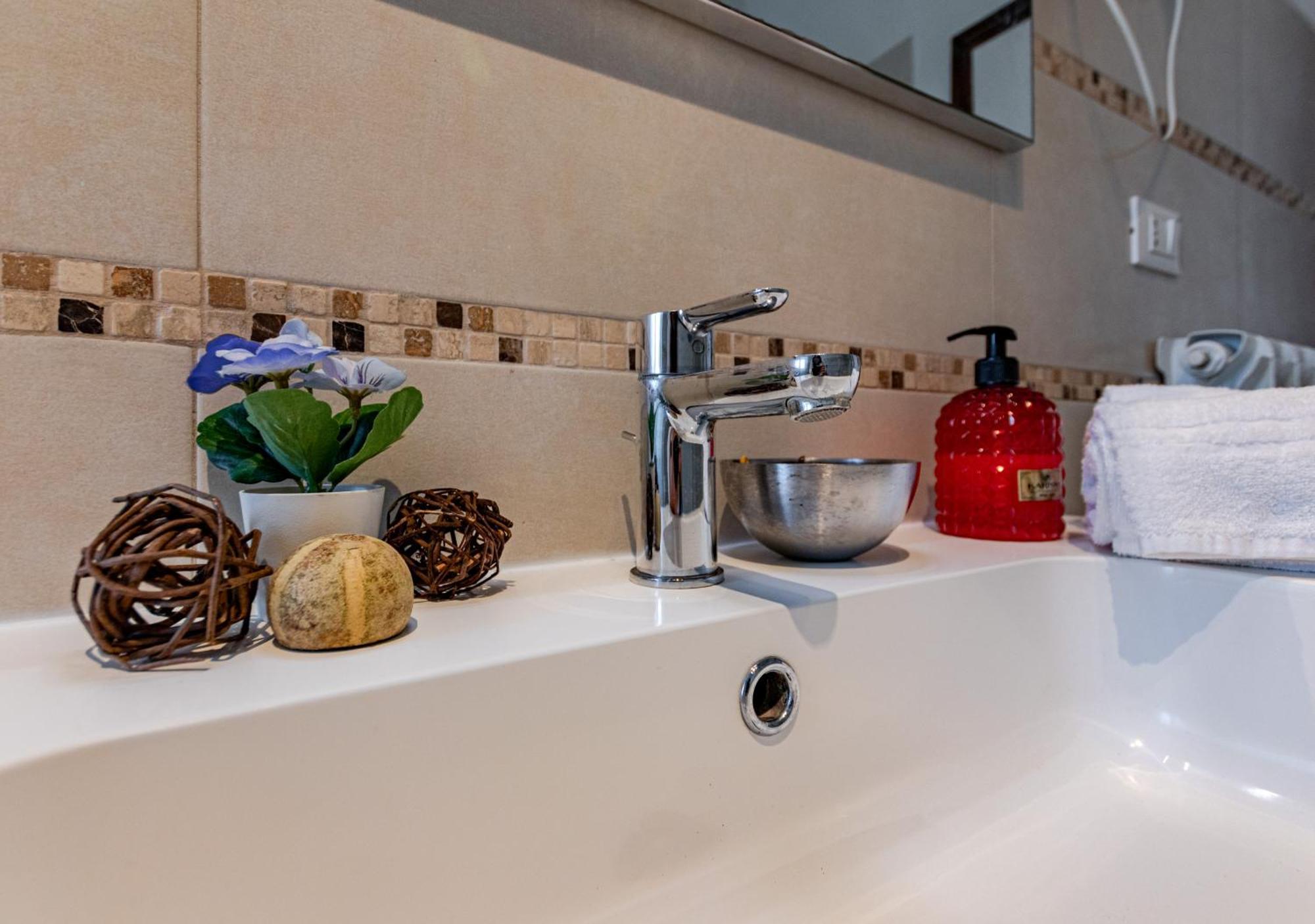Quadruple Room Private Bathroom