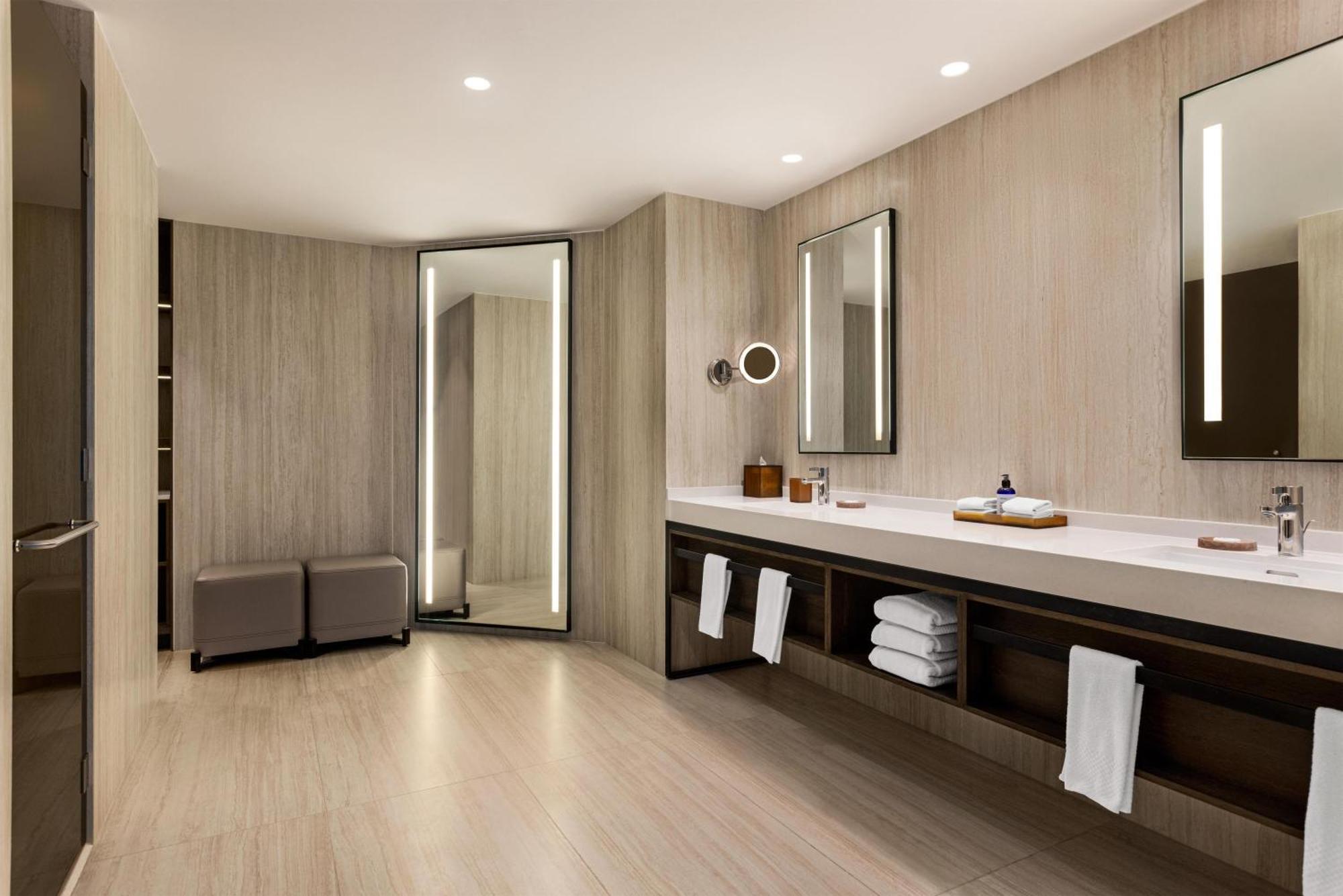 Master Suite Oceanfront