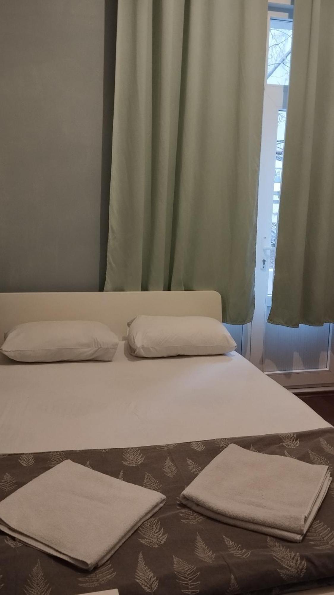 Double Room Private Bathroom