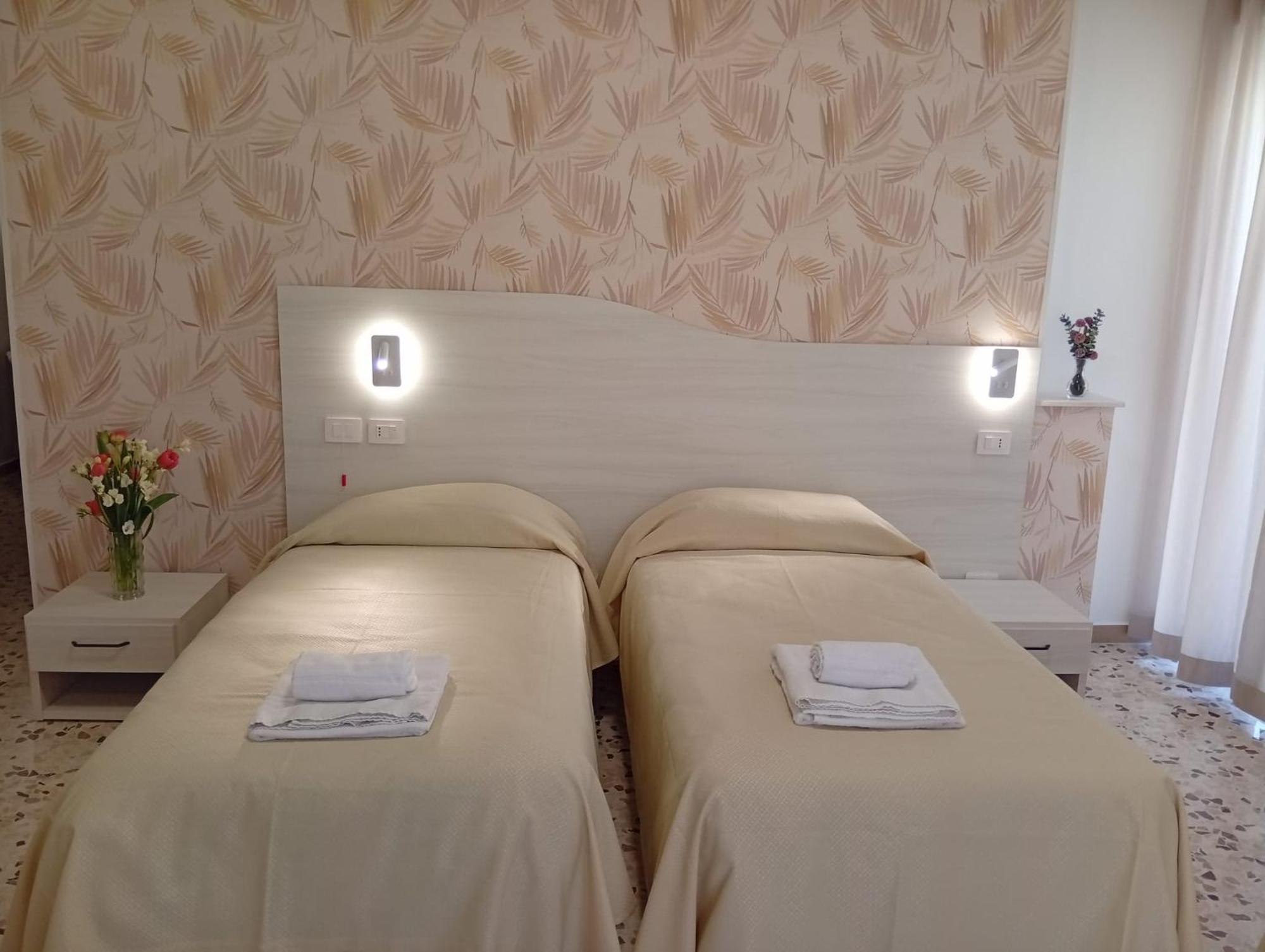 Twin Room Terrace