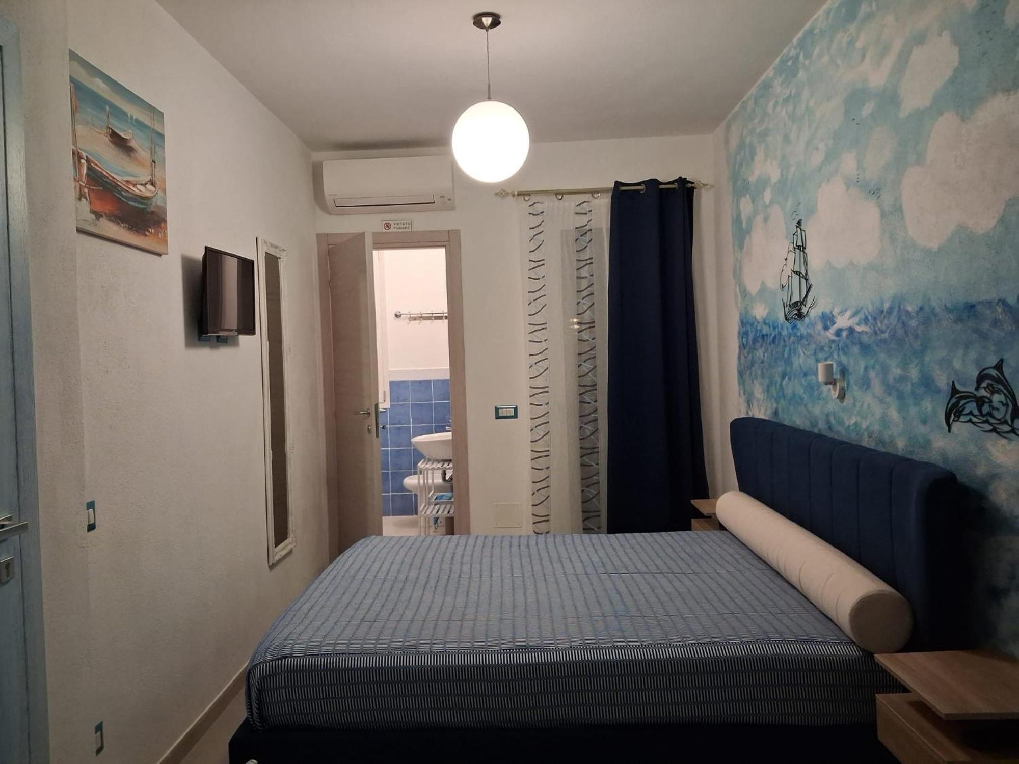 Double Room Private Bathroom