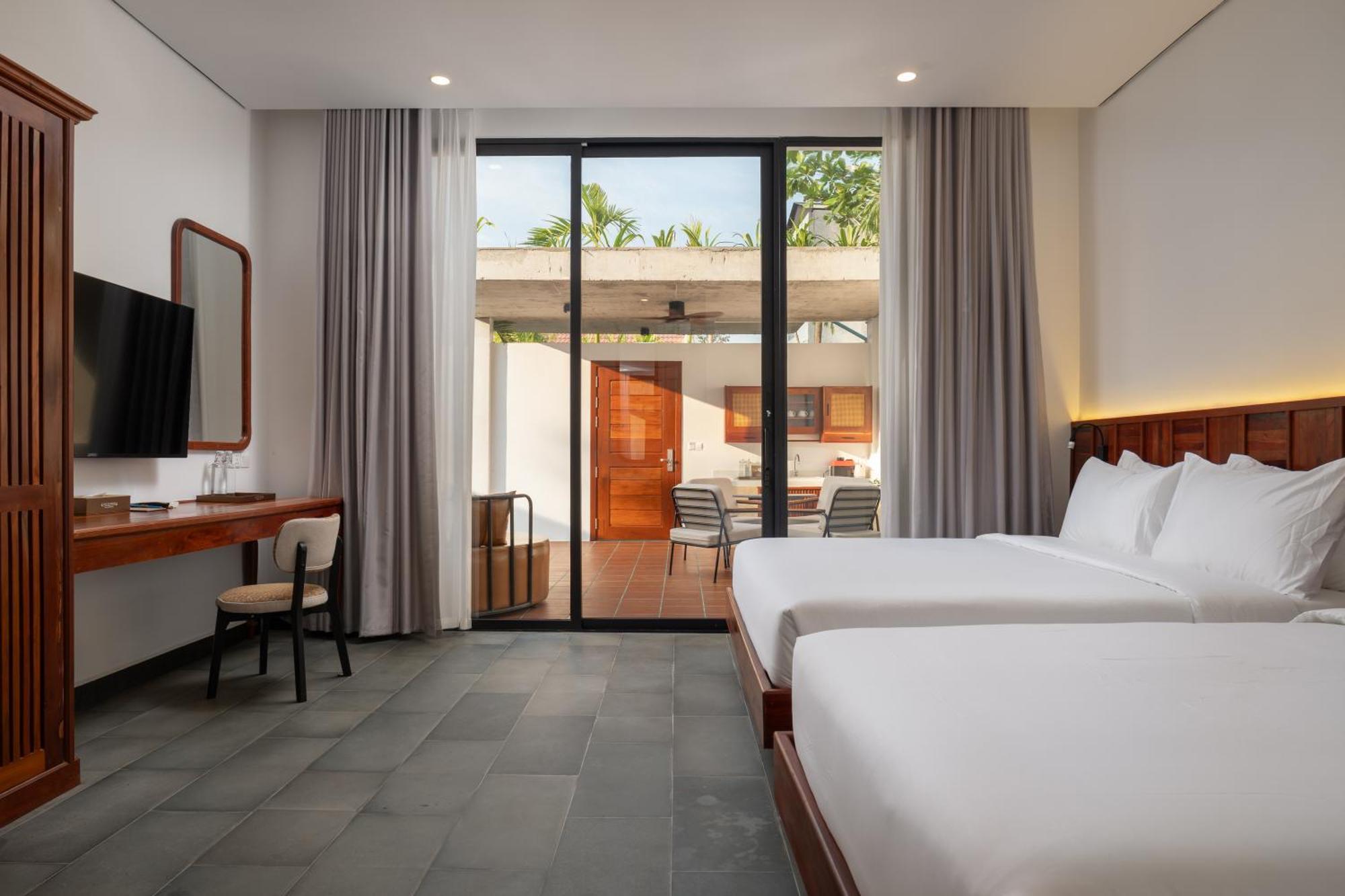 Private Pool Villa 2-Bedroom Airport Pickup Minibar