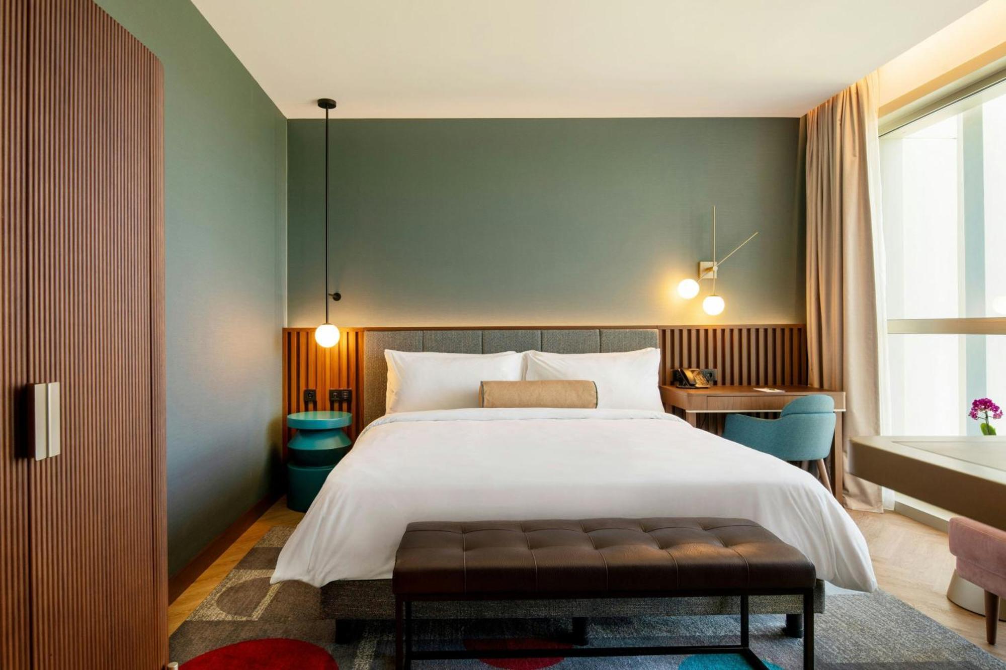 Deluxe Zimmer mit Kingsize-Bett