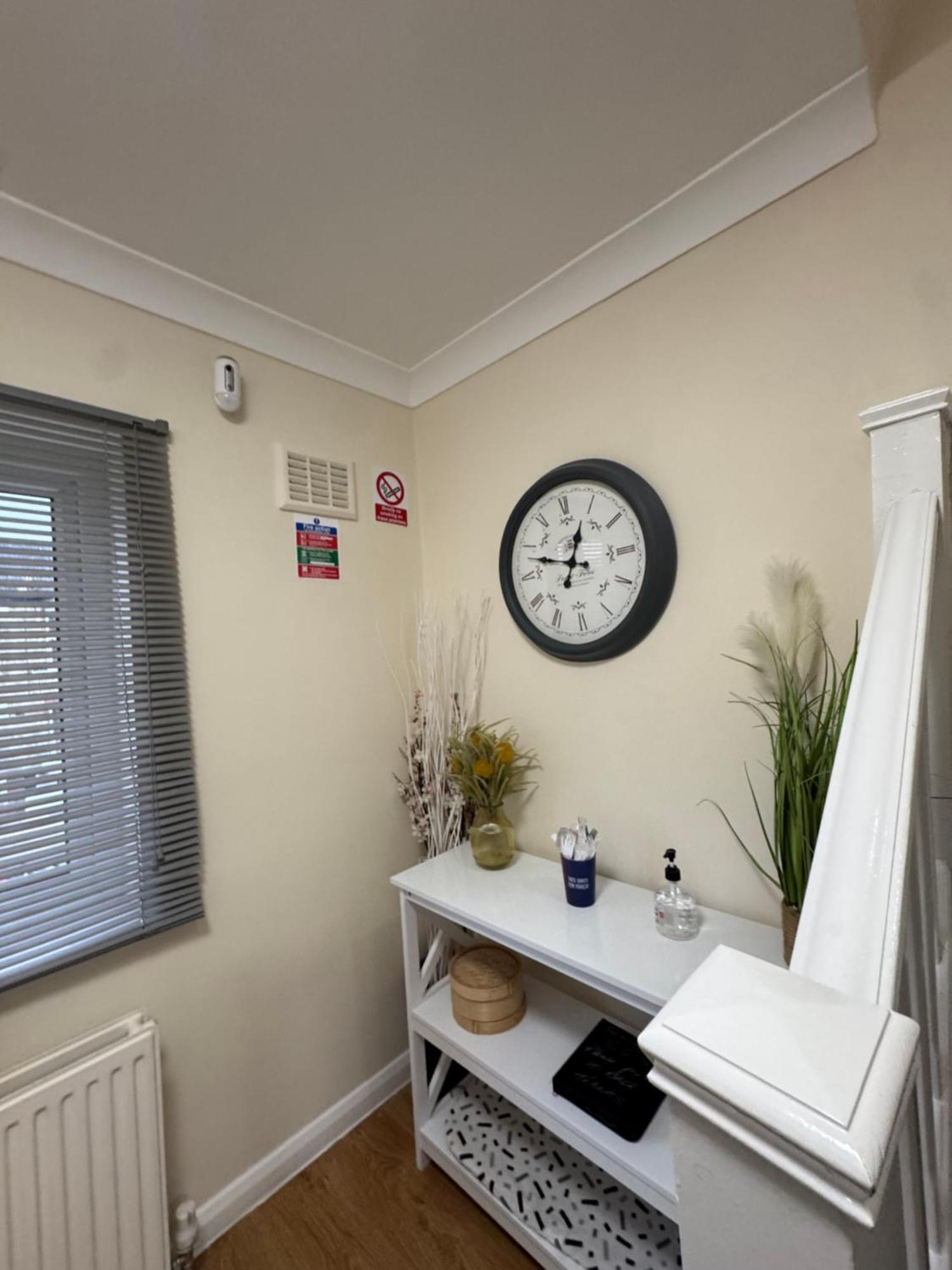 Double Room Private Bathroom