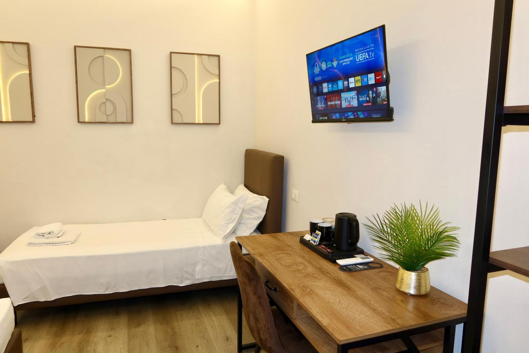 Comfort Triple Room