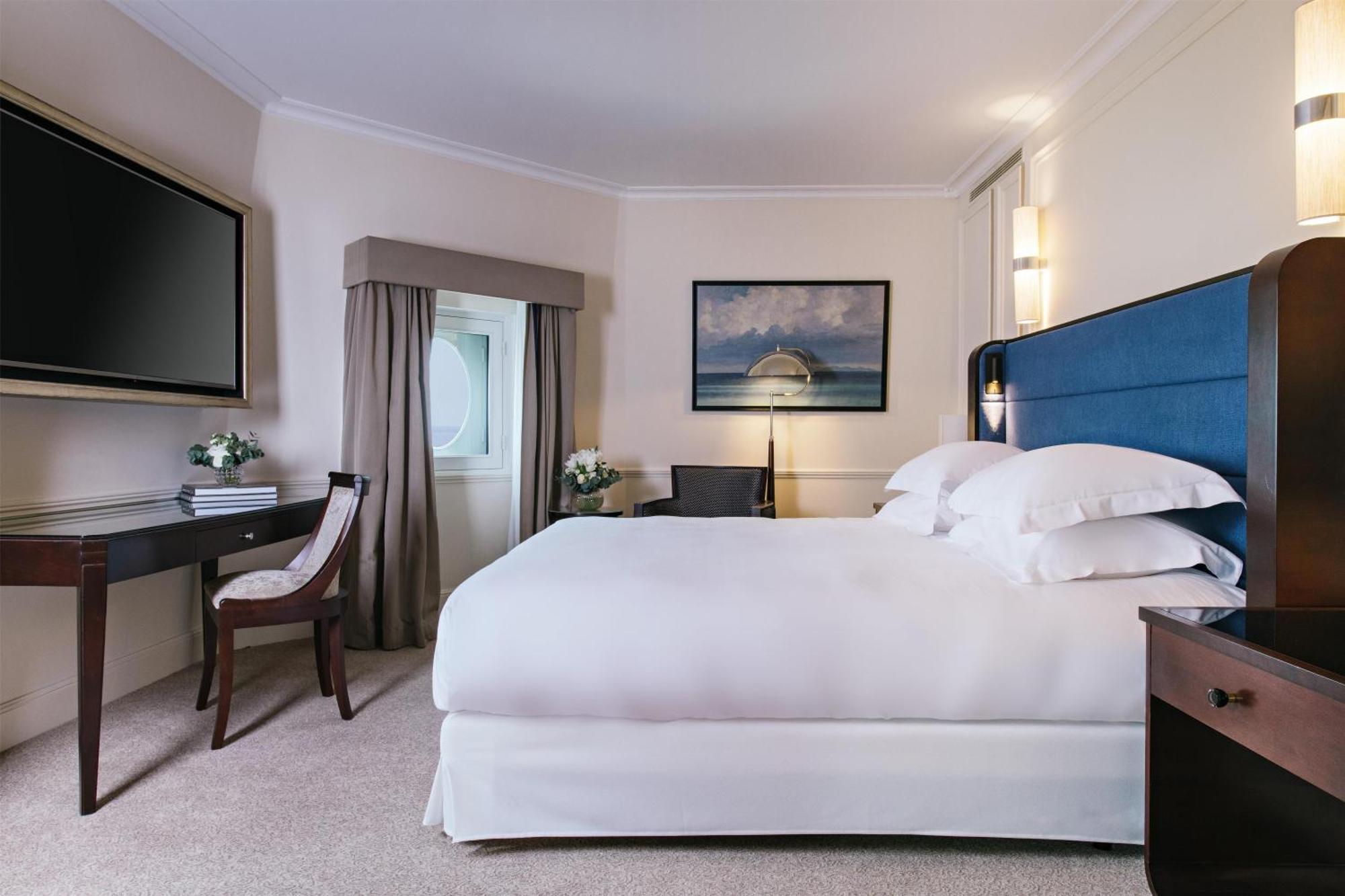 Ambassador Suite