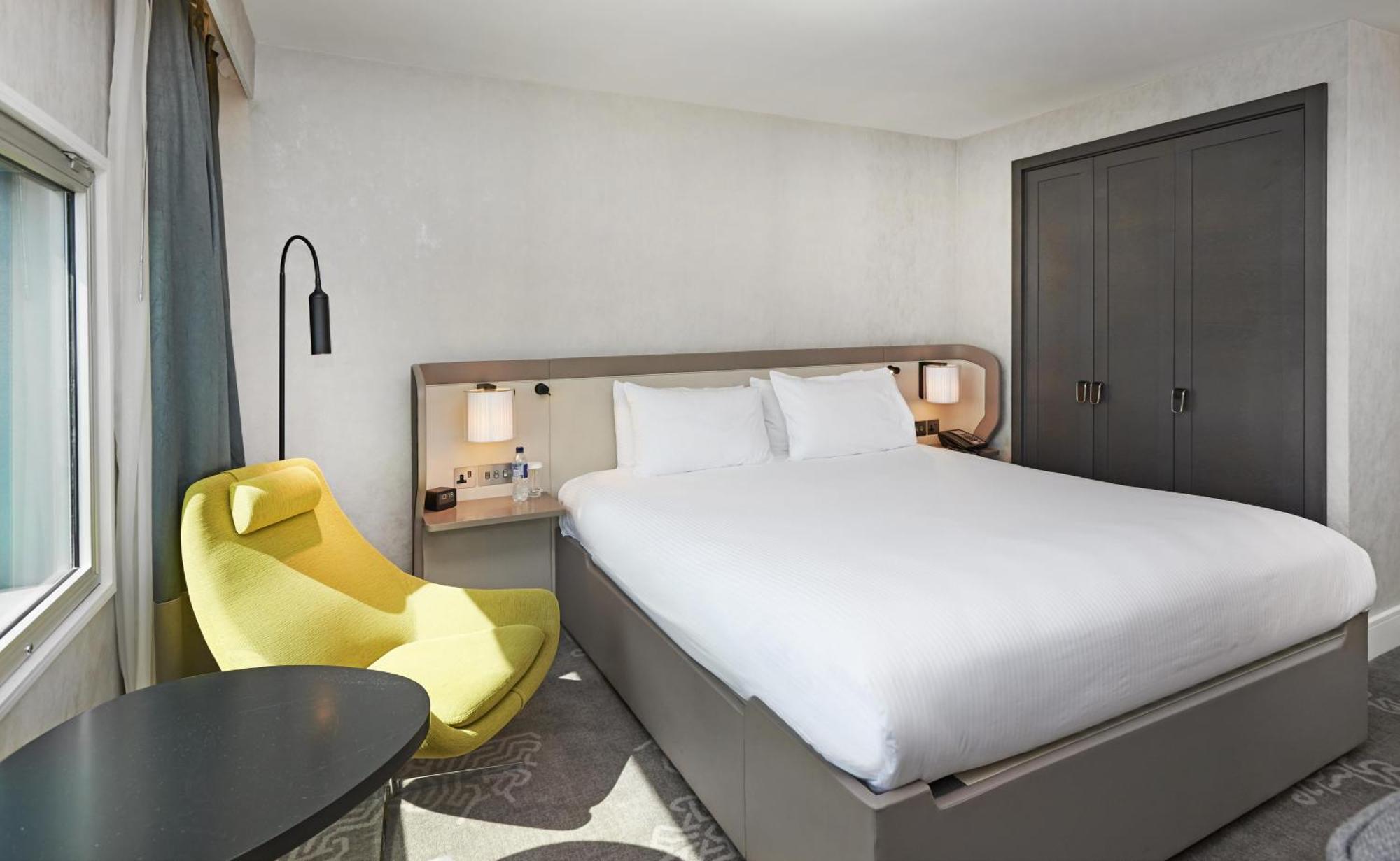 King Guest Room